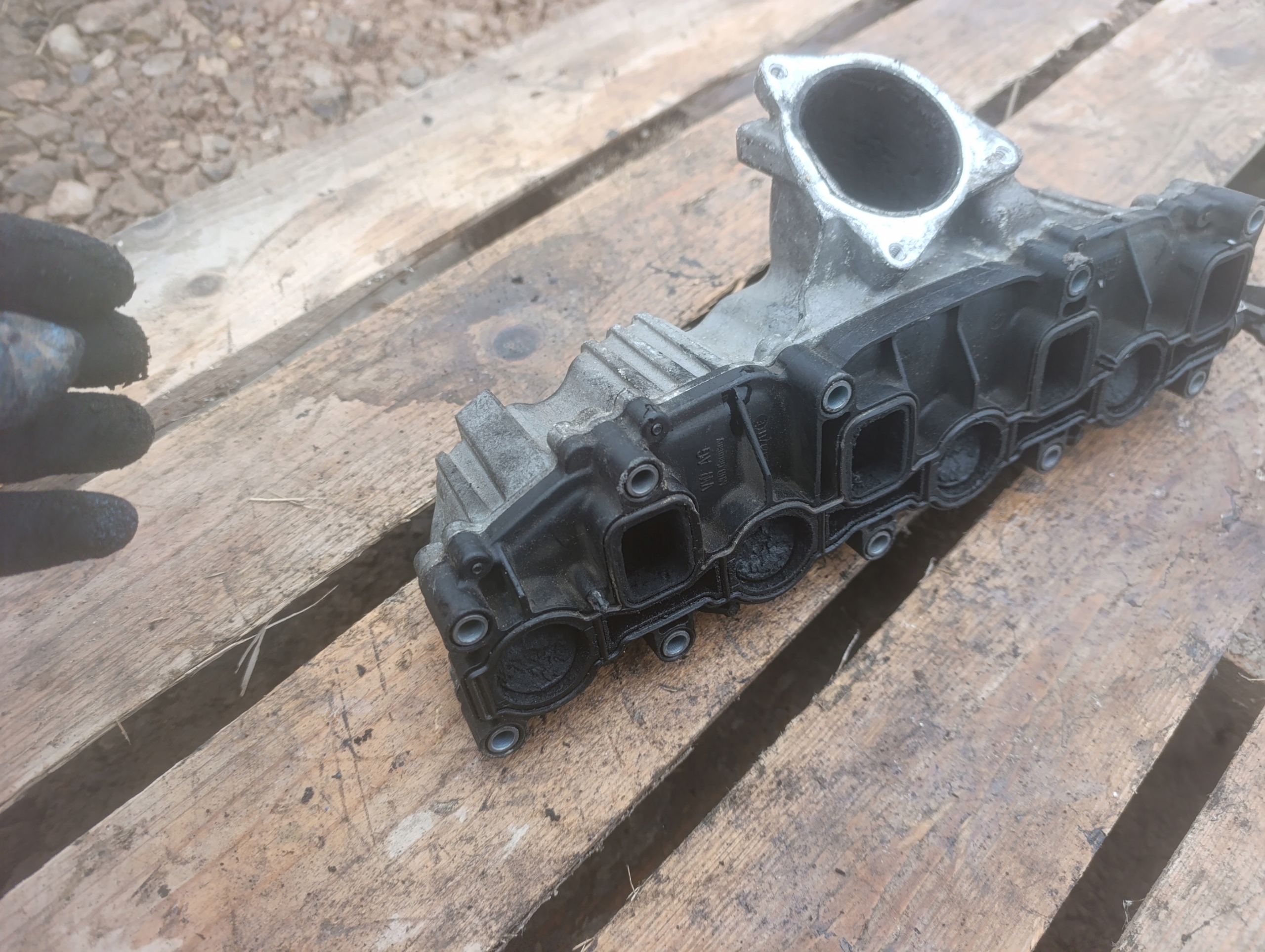 header pipe AUDI VOLKSWAGEN 03L129711E