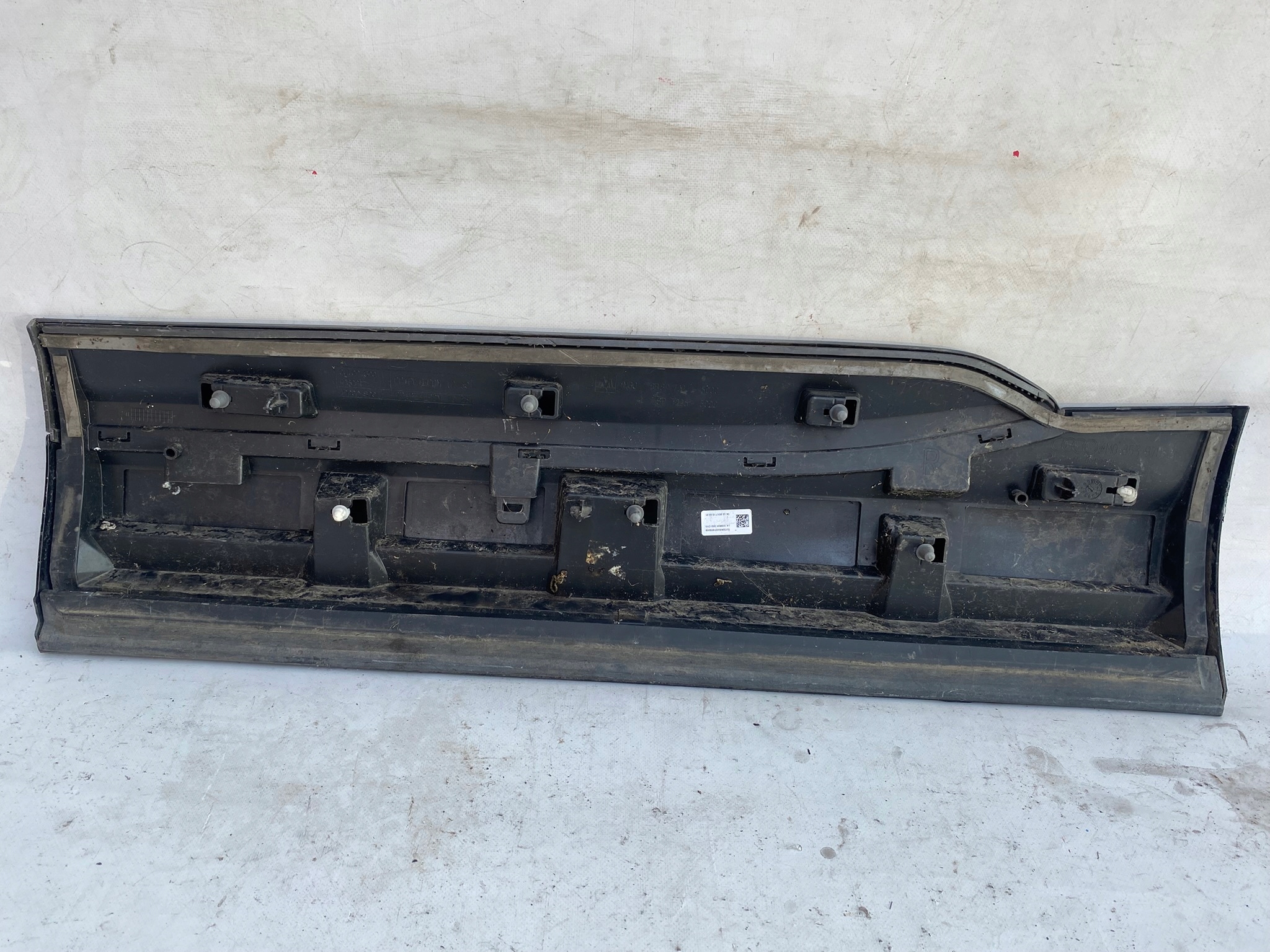 AUDI Q7 4M moulding door right rear part