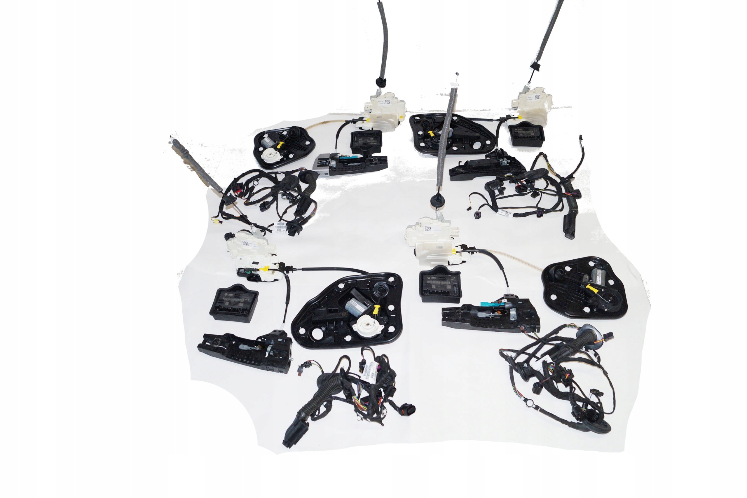 4G8959795H 4G8959795F - AUDI A7 4g двері доводчики 4G1839016B