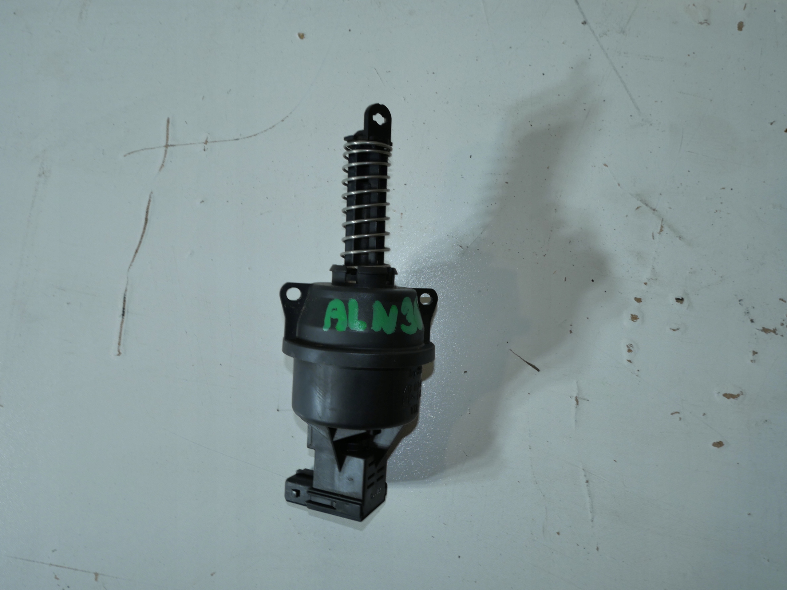 VW T4 2.5 TDI Sensor Unterdruck 655129VE