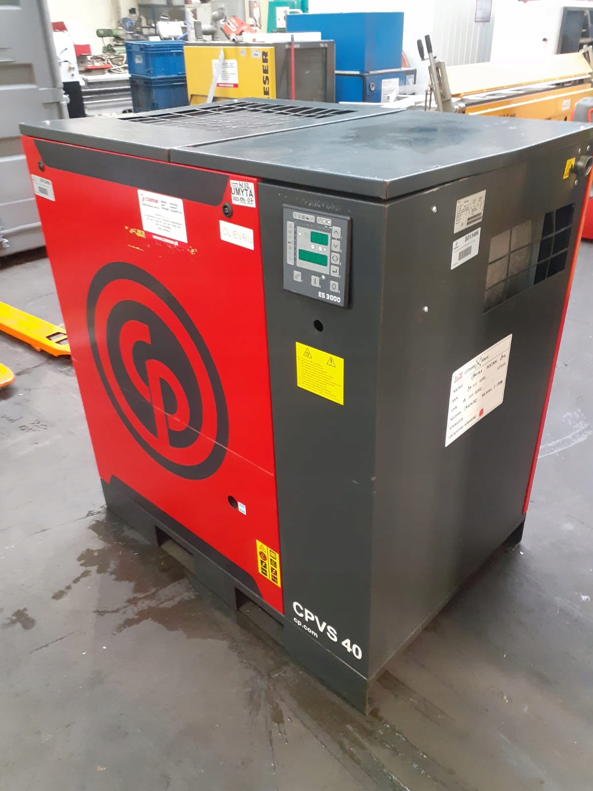 Sprężarka śrubowa kompresor CHICAGO PNEUMATIC CPVS40 30Kw 2.98m³ S013496 Marka Chicago Pneumatic