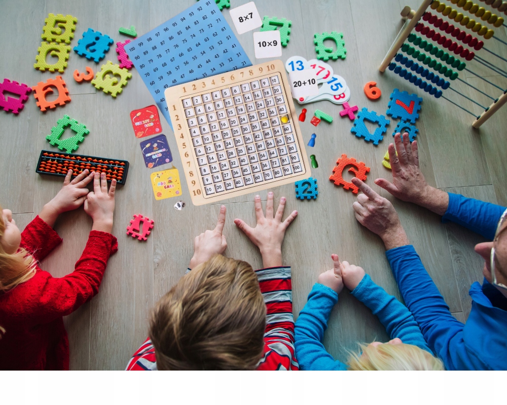 Tabliczka Mnożenia Planszowa Gra Logiczna 2 W 1 ZI-34 Kolor Odcienie brązu i beżu