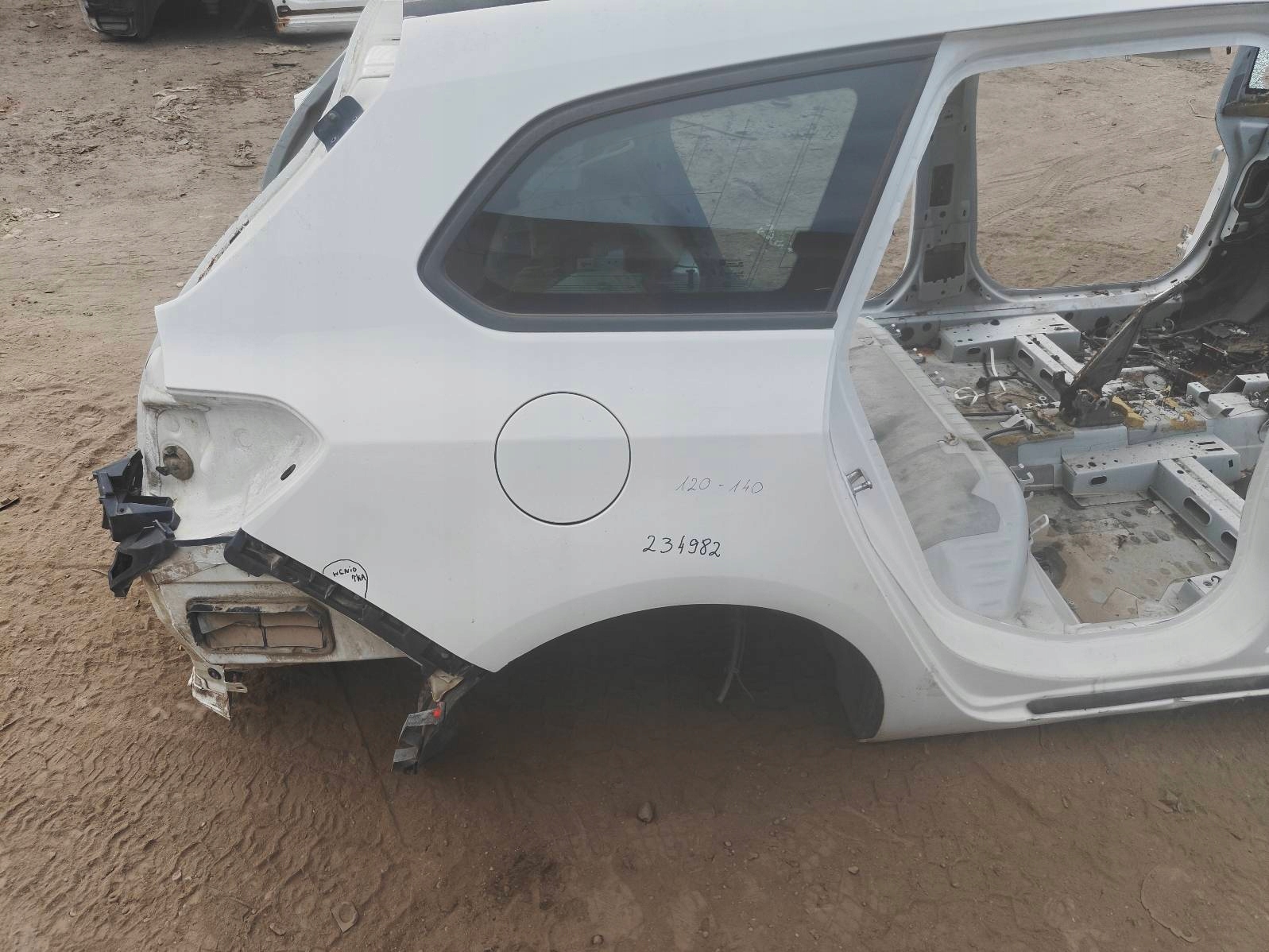 LONGHERONE parafango Destra posteriore OPEL ASTRA J Y40R
