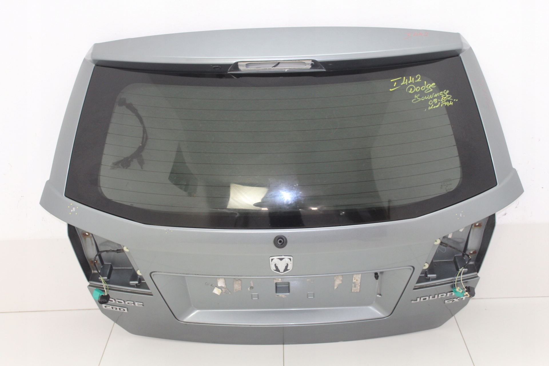 ЛЮК ЗАДНІЙ ЗАДНЄ СКЛО DODGE JOURNEY 08-10 PA4