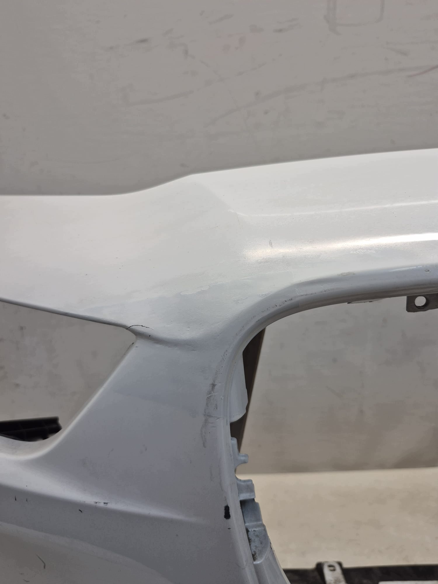 JAGUAR and-PACE X590 18- bumper front front PDC SPR J9D3-17F003-A