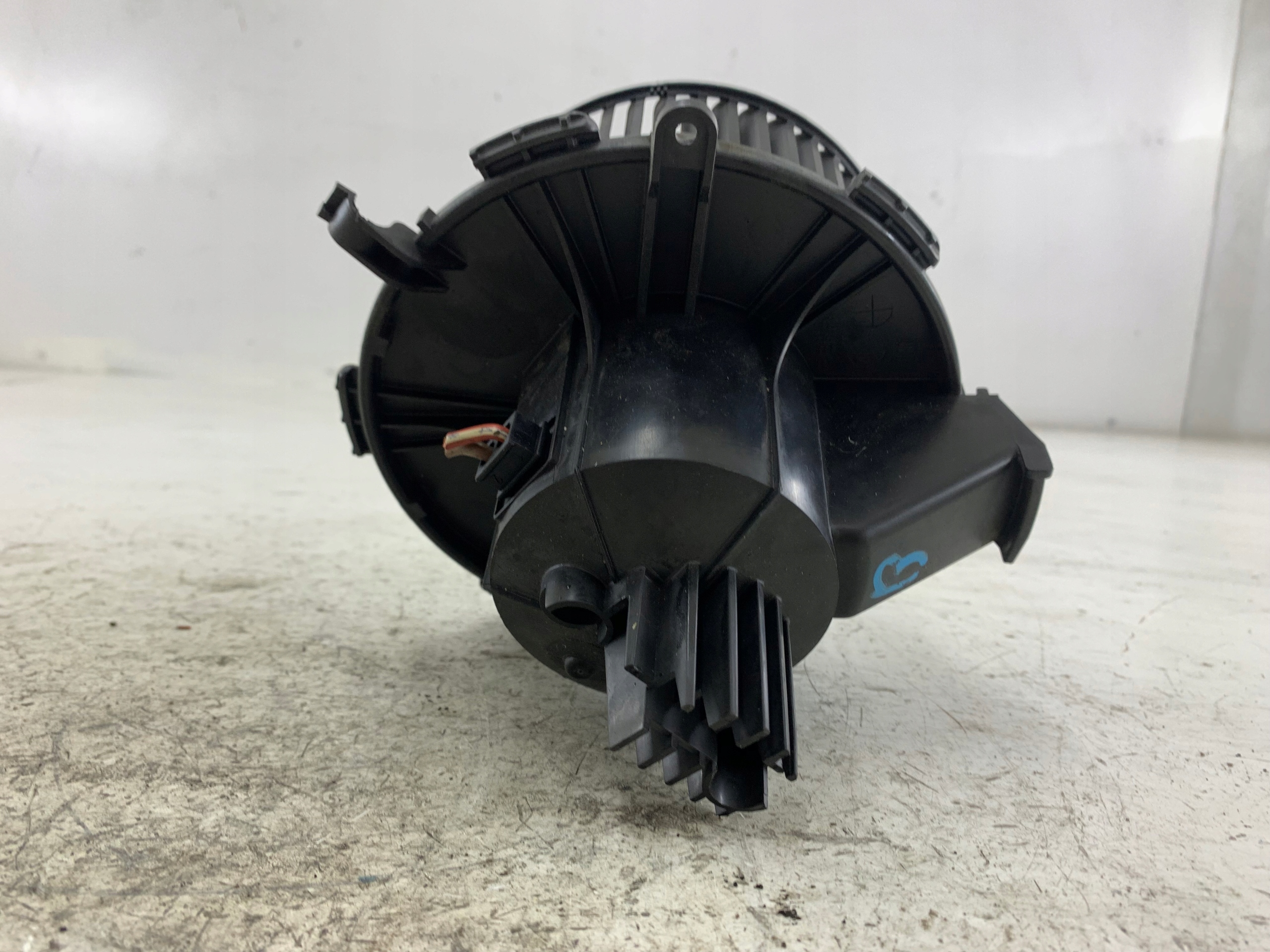 OPEL ZAFIRA B heating air conditioning devices D8087