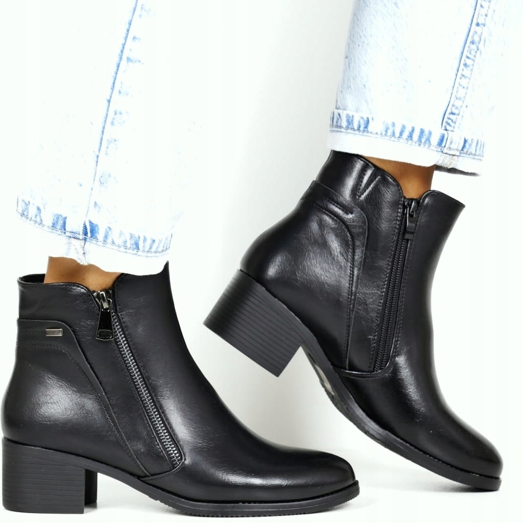 Černé Elegantní Kotníkové Boty S Nízkým A Stabilním Podpatkem, Pohodlné A Teplé Boty