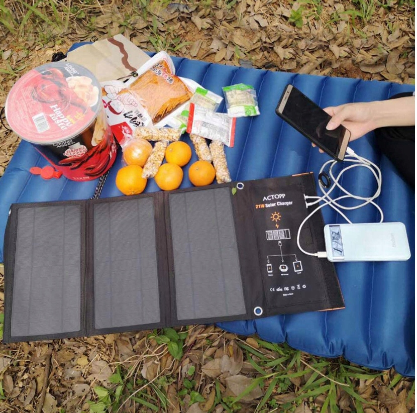 PANEL ŁADOWARKA SOLARNA PRZENOŚNA 21W 2x USB Marka Bolt