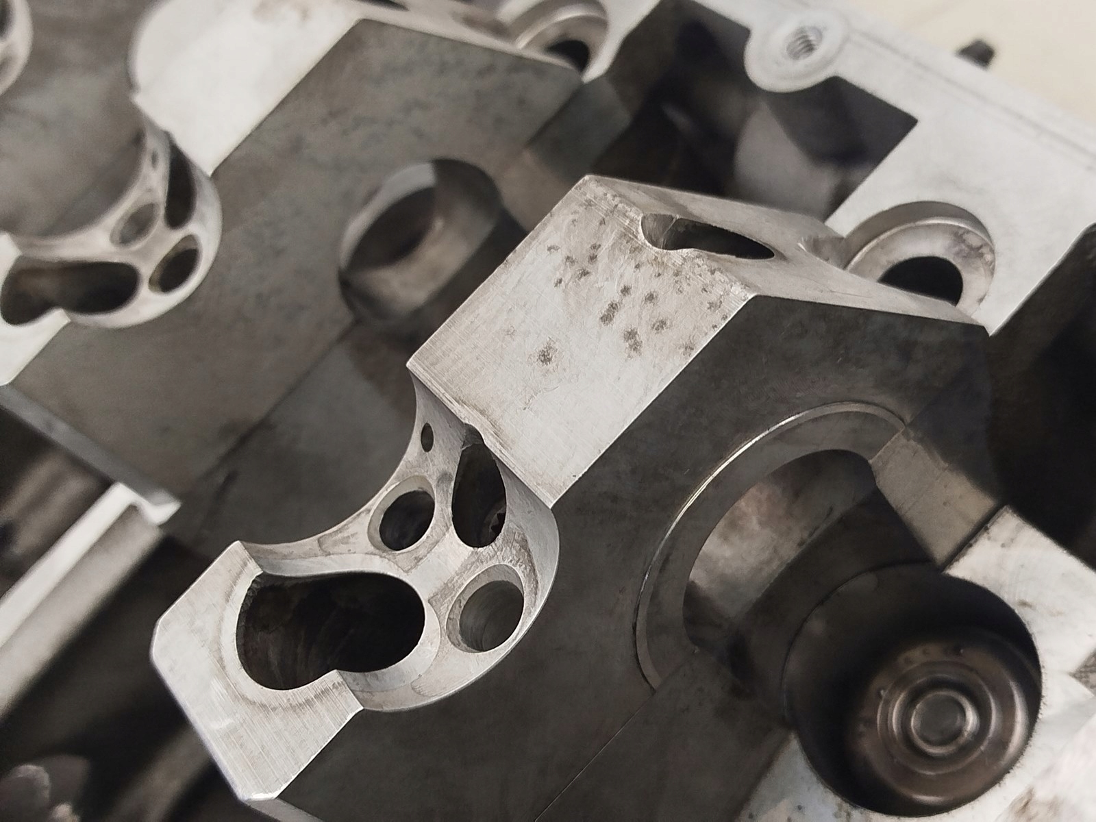 TESTATA Motore VWAG 038103373R 1.9 8V TDI BKC