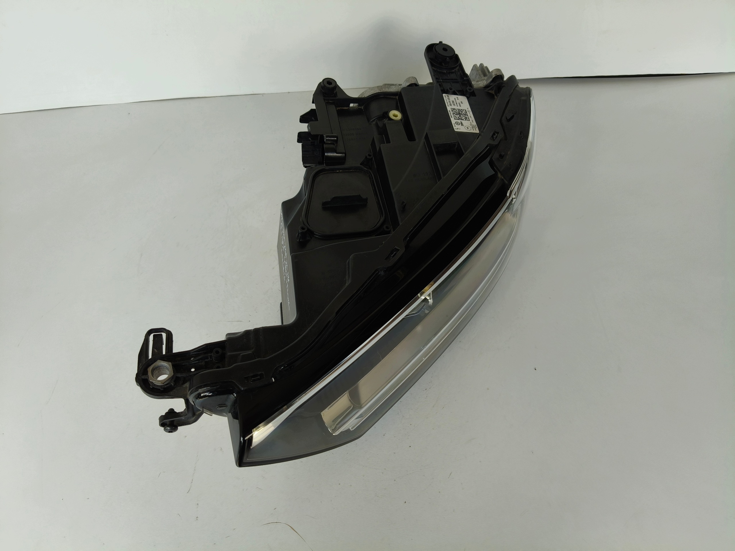 light left REFLEKTOR VW T-ROC 2GA 21- LIFT FULL LED IQ LIGHT