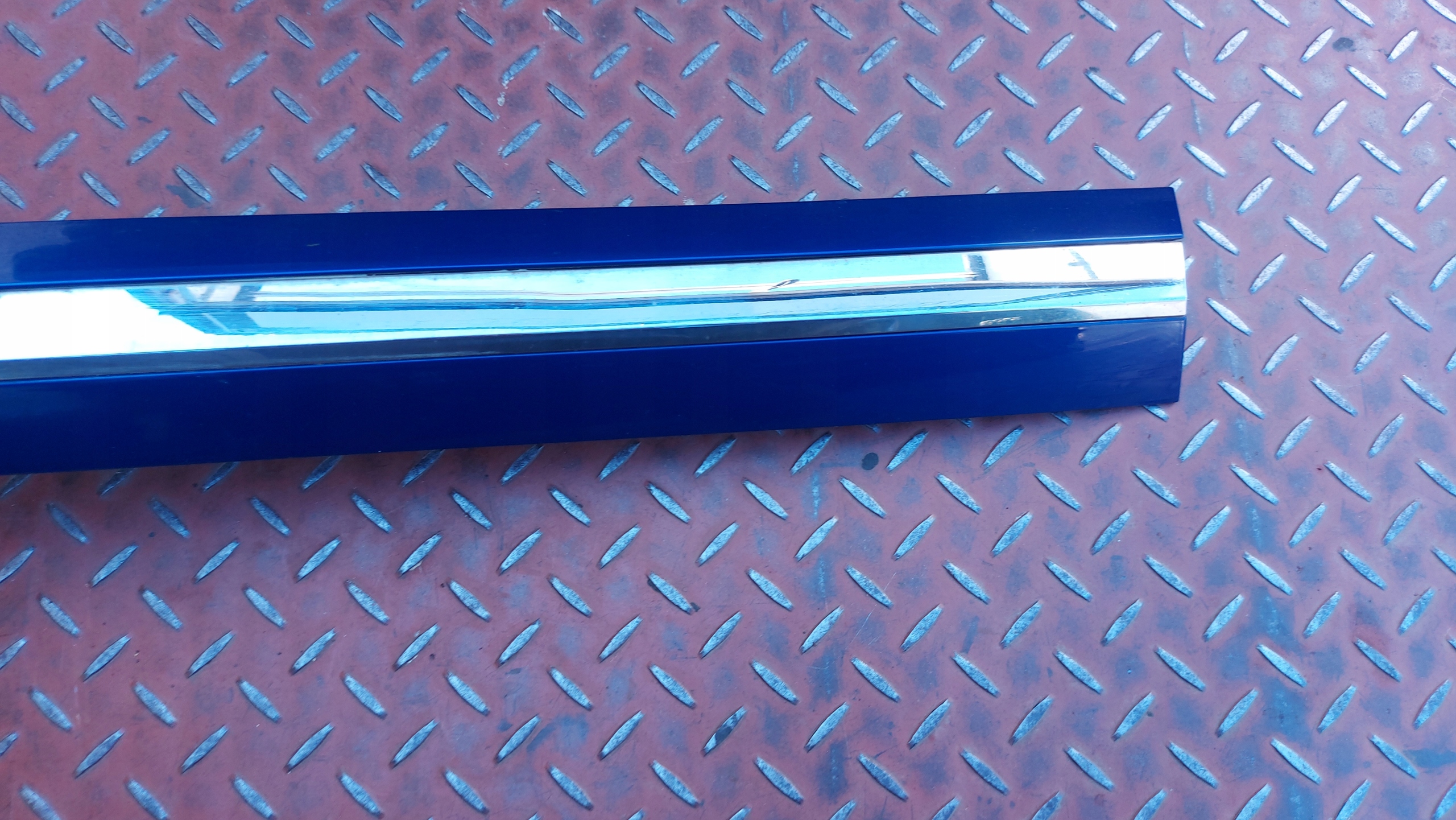 moulding door right right front VW ARTEON