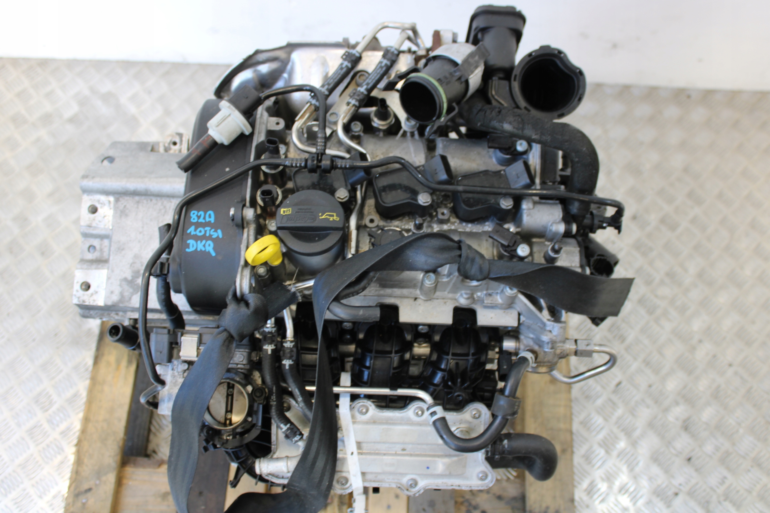 engine MOTOR complete DKR AUDI A1 II 82A 1,0 TSI