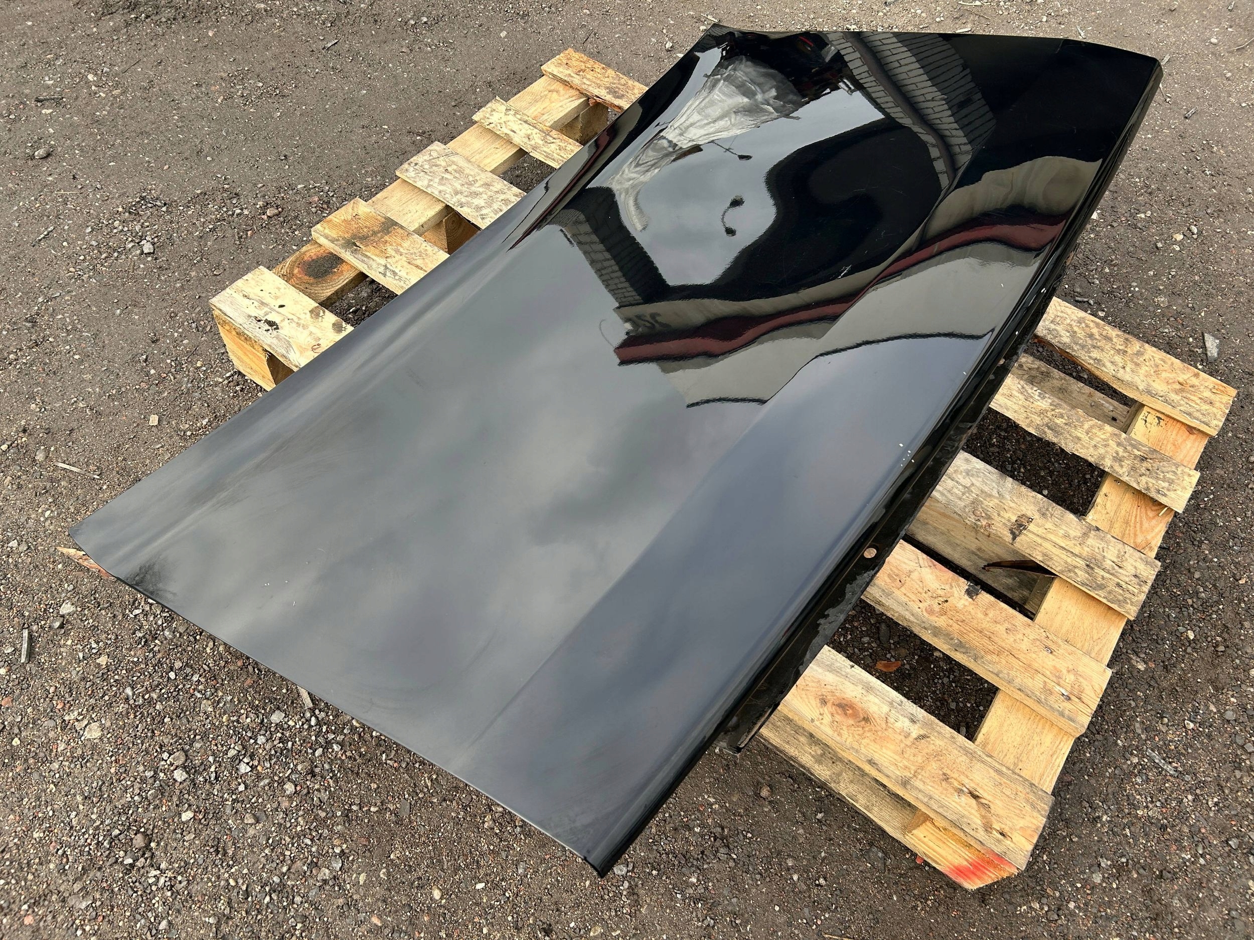 trunk door boot Dodge Challenger 2015r