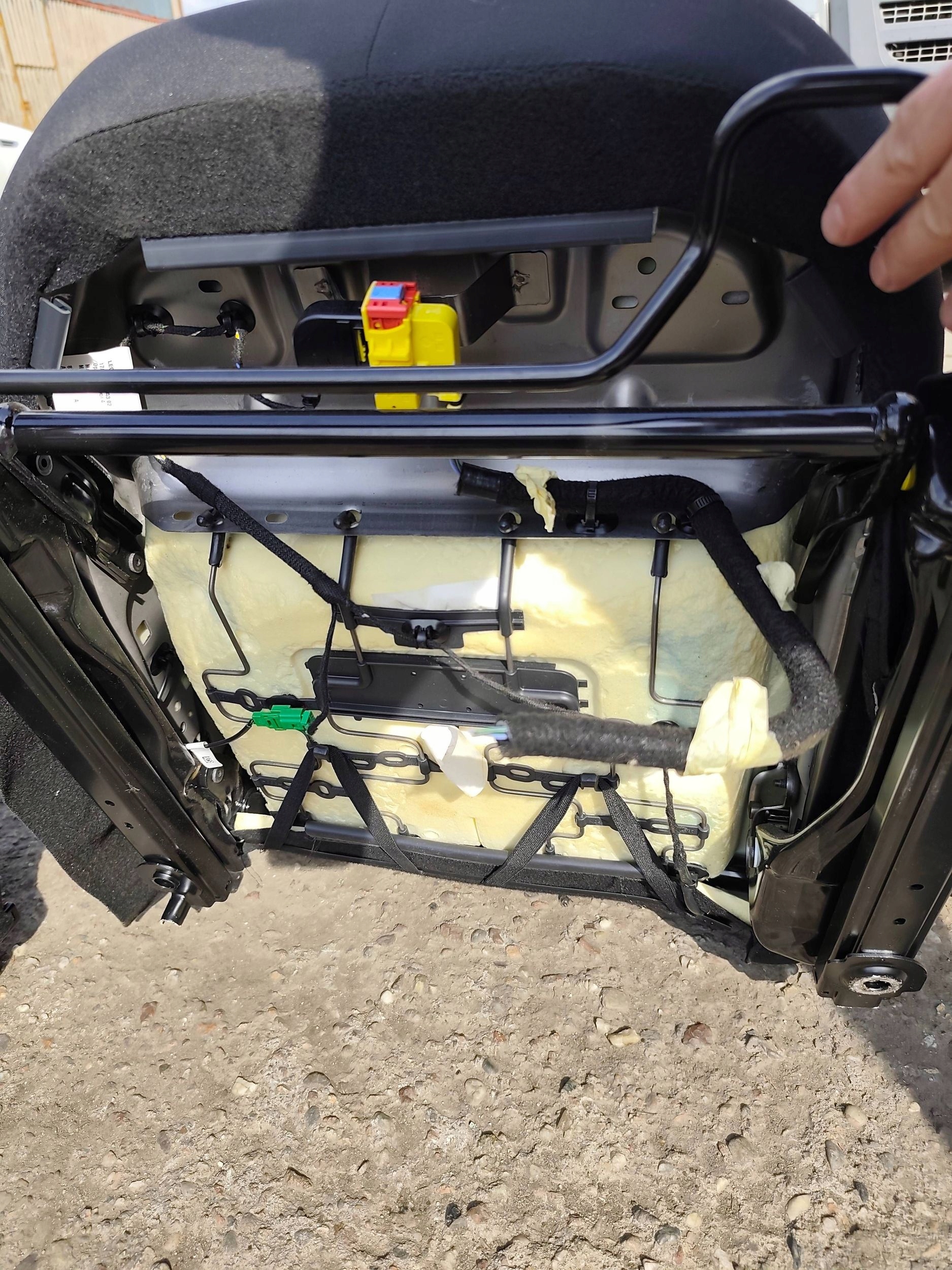 Dacia LOGAN III кресла диван бочки европа комплект