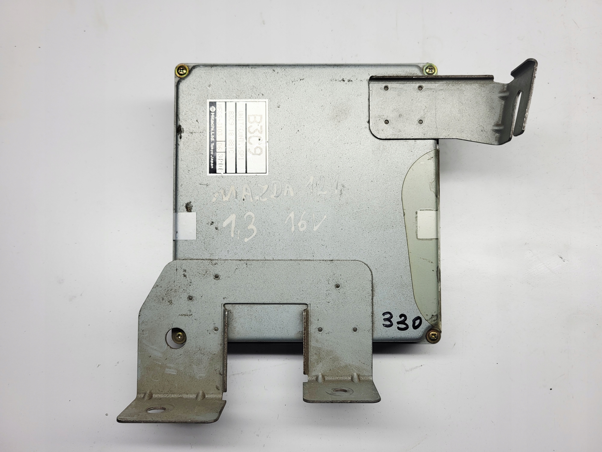 computer control unit of the engine MAZDA 121 1.3 16V B3C918881C