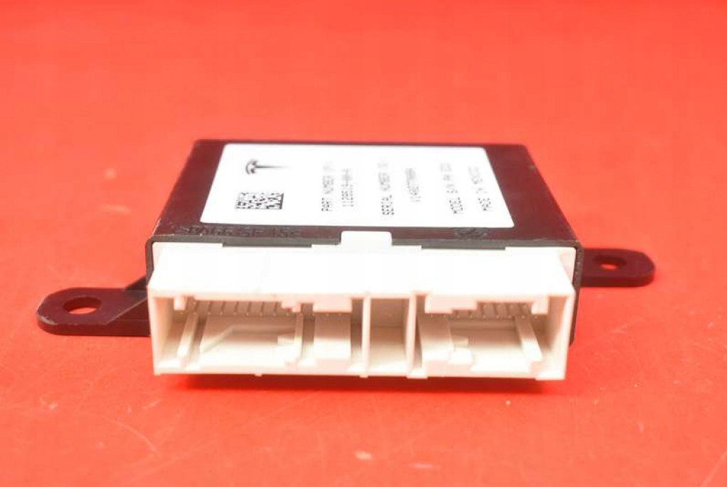 Centralina modulo parcheggio PDC 1129519-00-A TESLA MODEL S LIFT 16-21