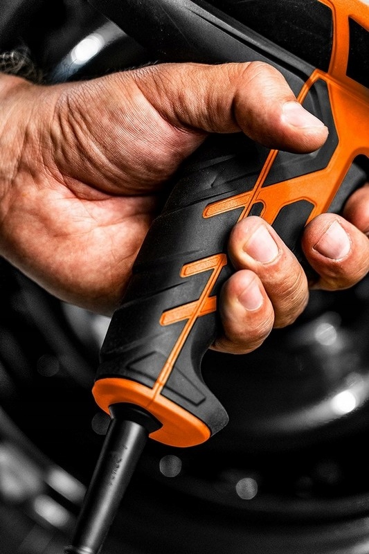 KLUCZ UDAROWY 1020W 950 NM Rozmiar trzpienia 1/2''