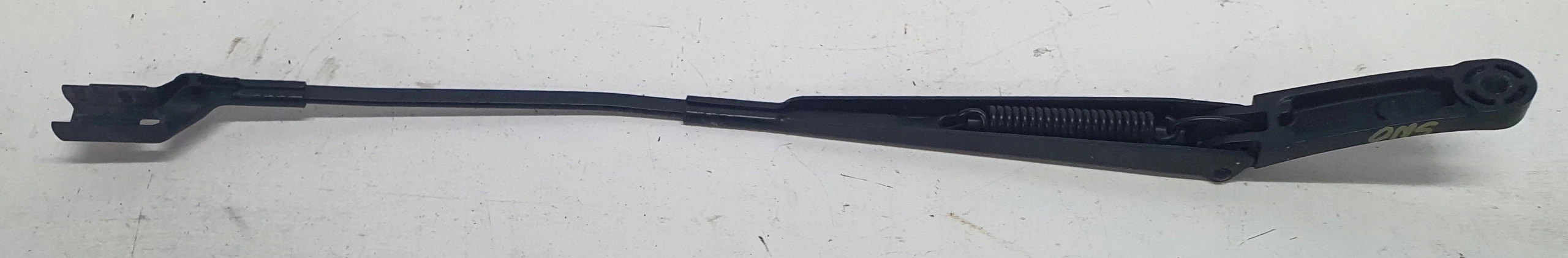 wiper arm right VW Tiguan and 5N
