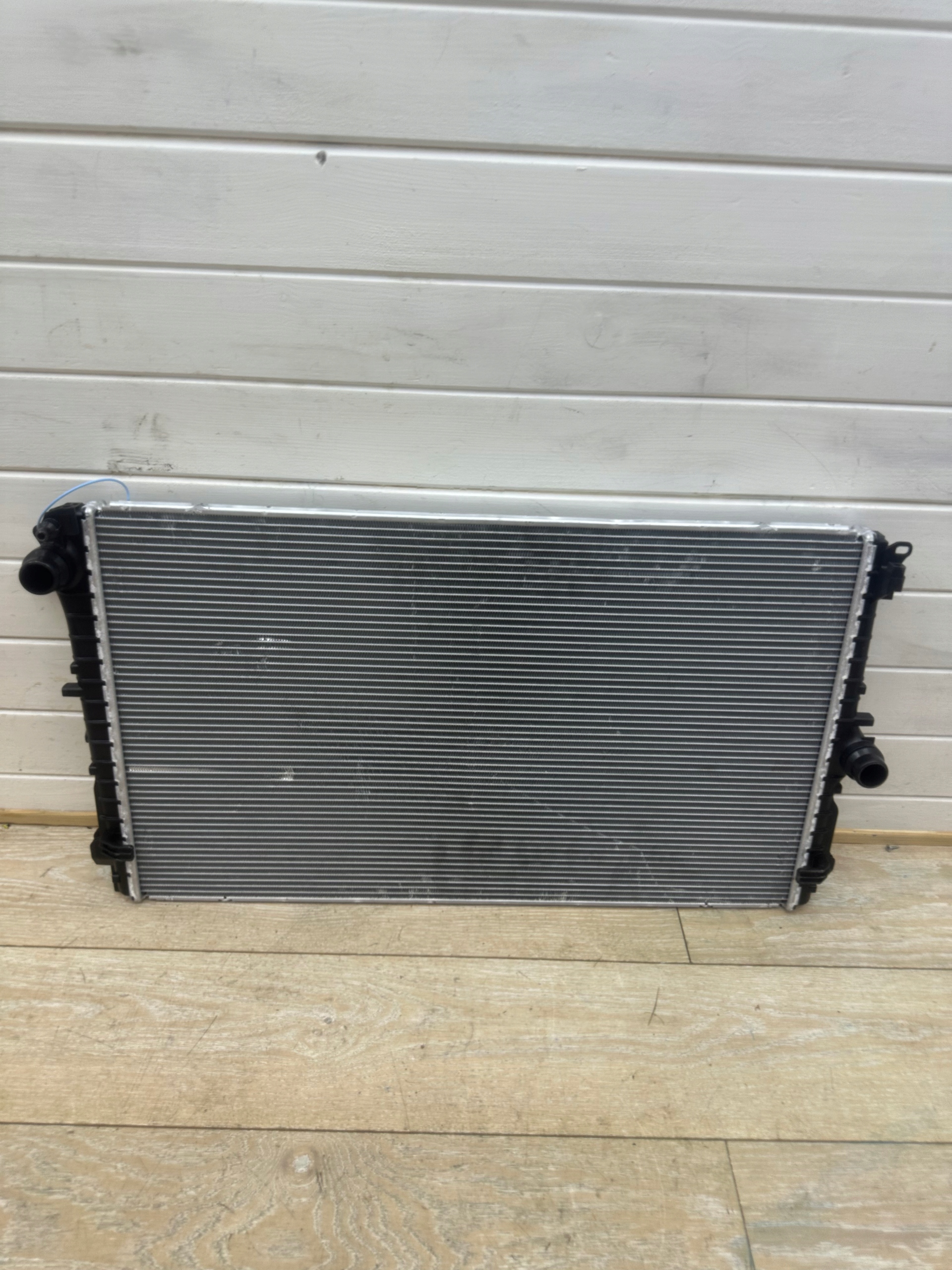 water cooler BMW 2 U06 9846872 original