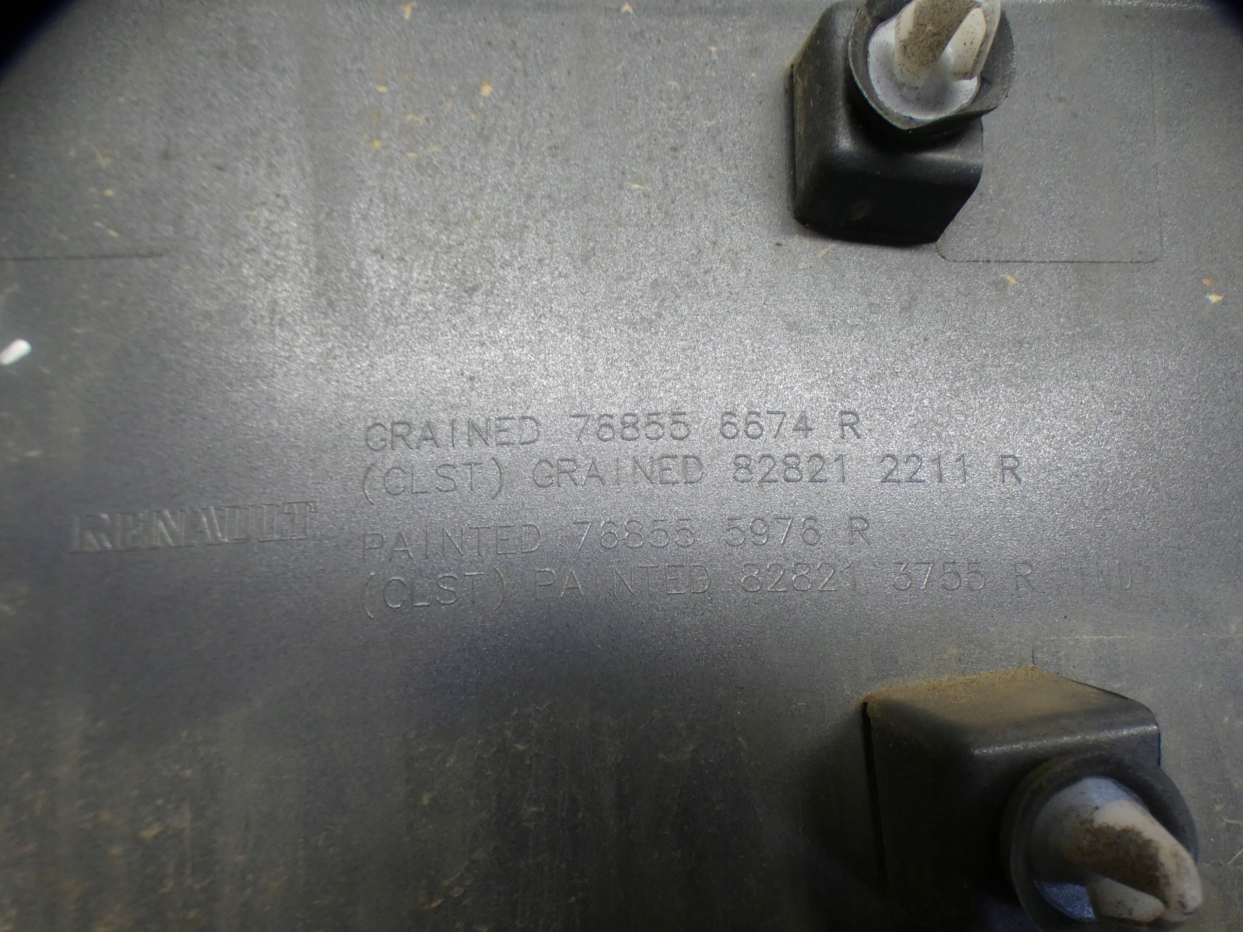 moulding left side bodywork 93867912 RENAULT TRAFIC III VIVARO B 14