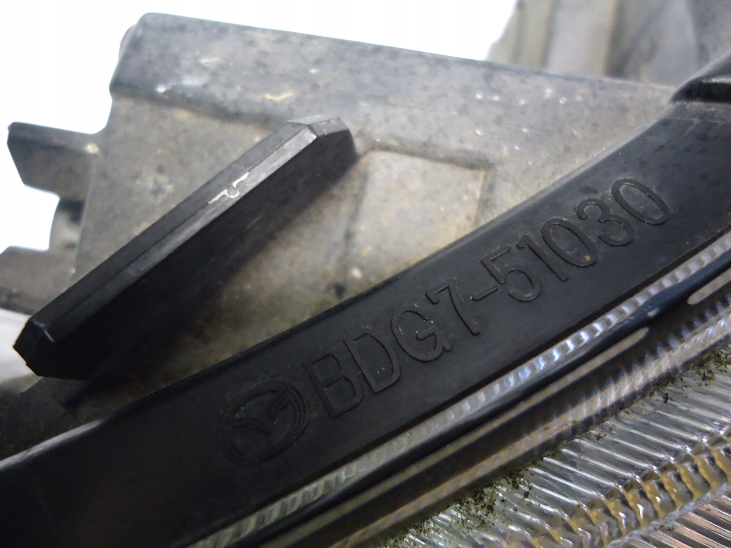 MAZDA 3 BL light right front BDG7-51030 UK
