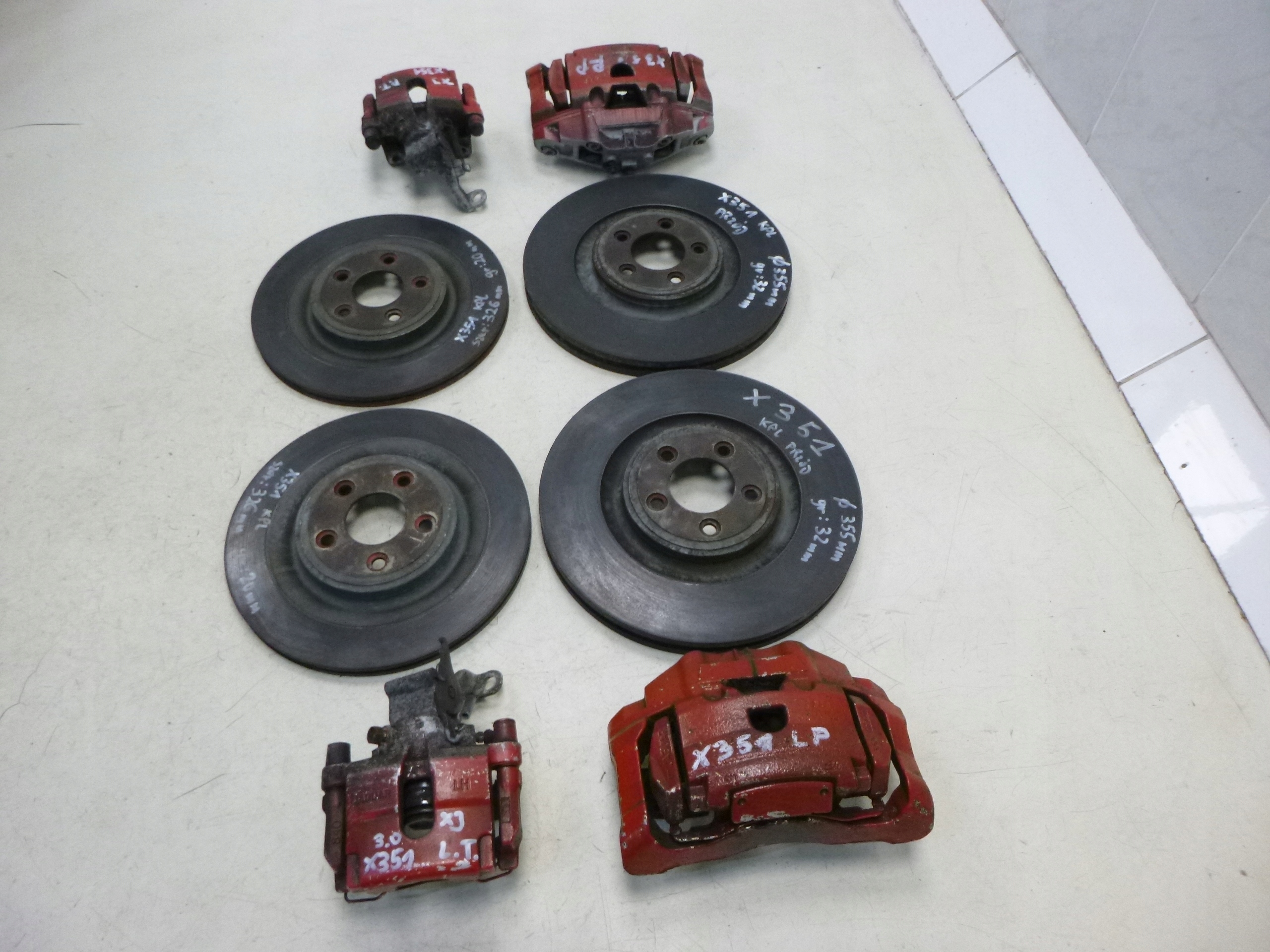 JAGUAR XJ X351 discs brake calipers KOMPLET