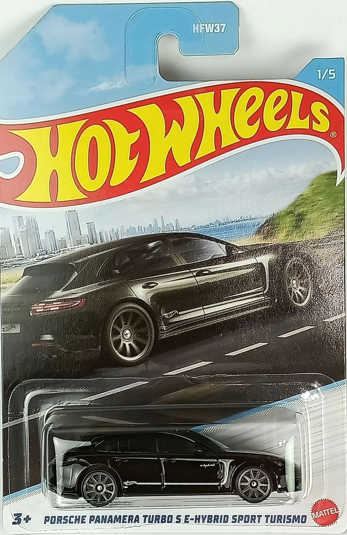 

Hot Wheels Porsche Panamera Luxury Sedans HDH12