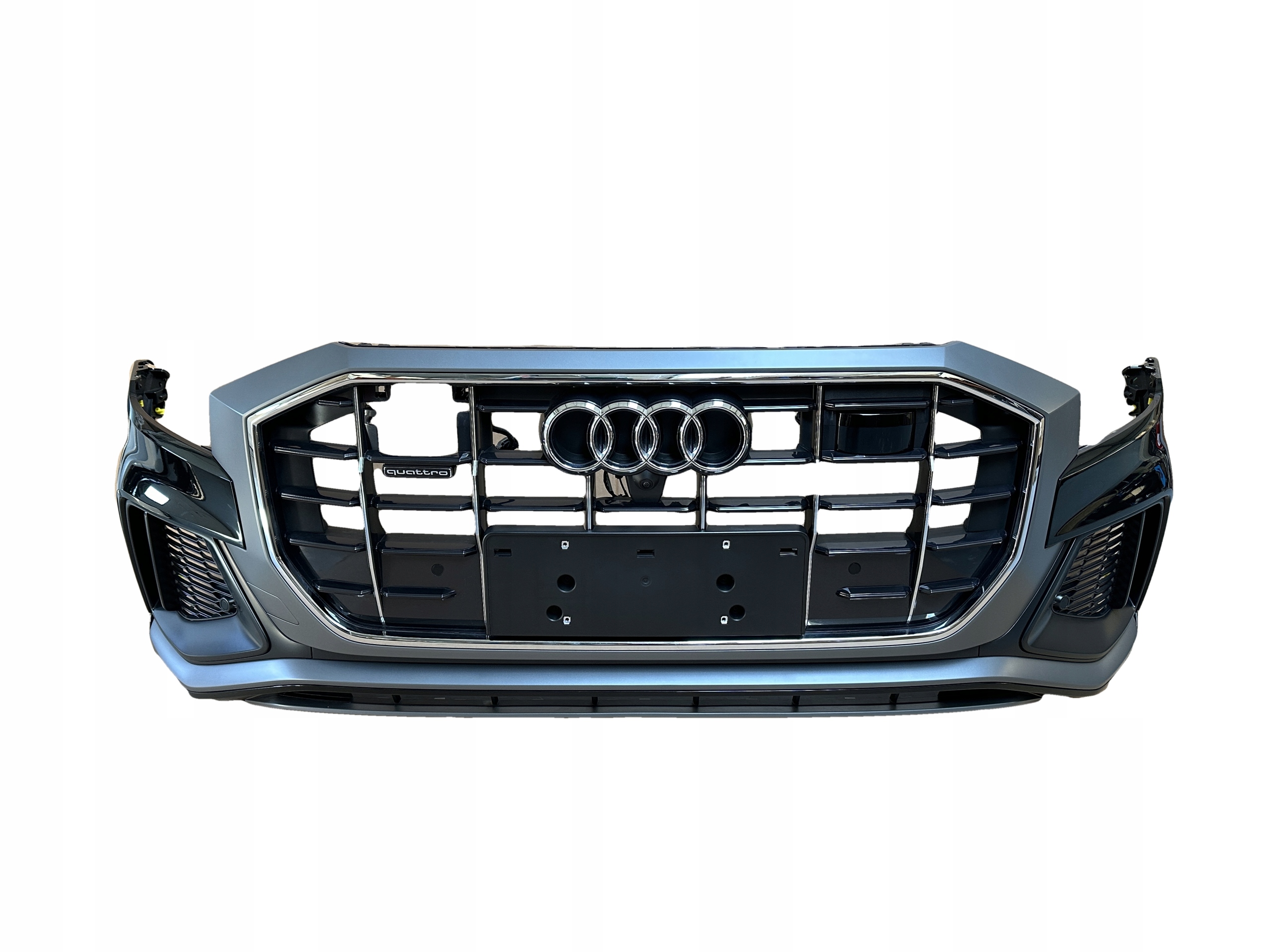 AUDI Q8 4M SLINE bumper front KAMERA LY9T