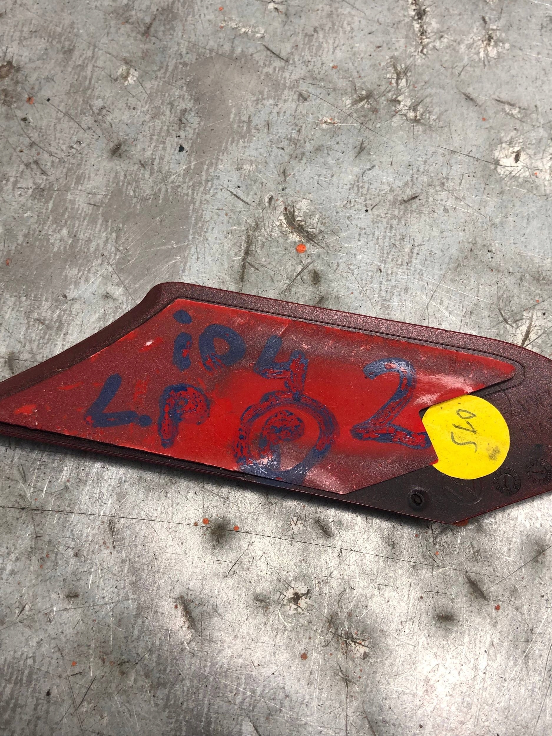 moulding SLUPKA left front VW ID4 ID.4 11A853265