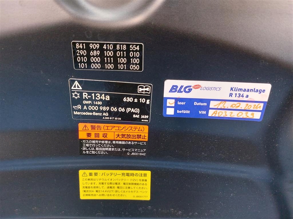 Maska Mercedes AMG GT X290 4 DOOR CZARNA 2018- Typ samochodu Samochody osobowe