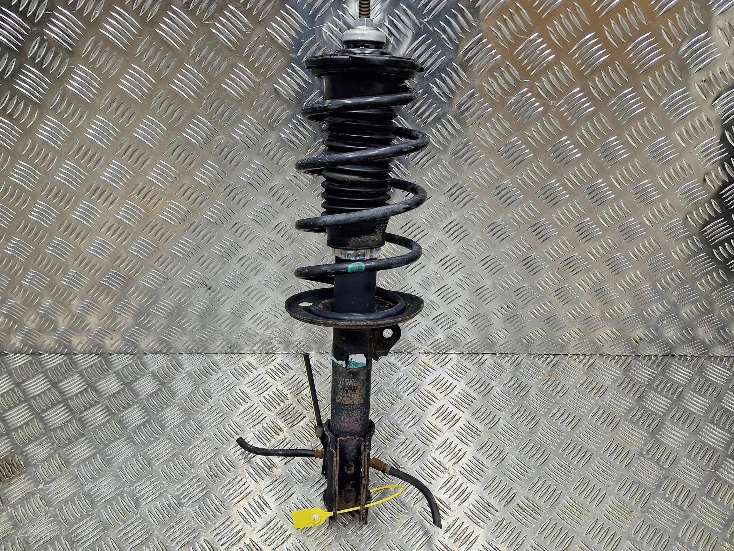 shock absorber right front TOYOTA YARIS II 06-11 48510-0D190