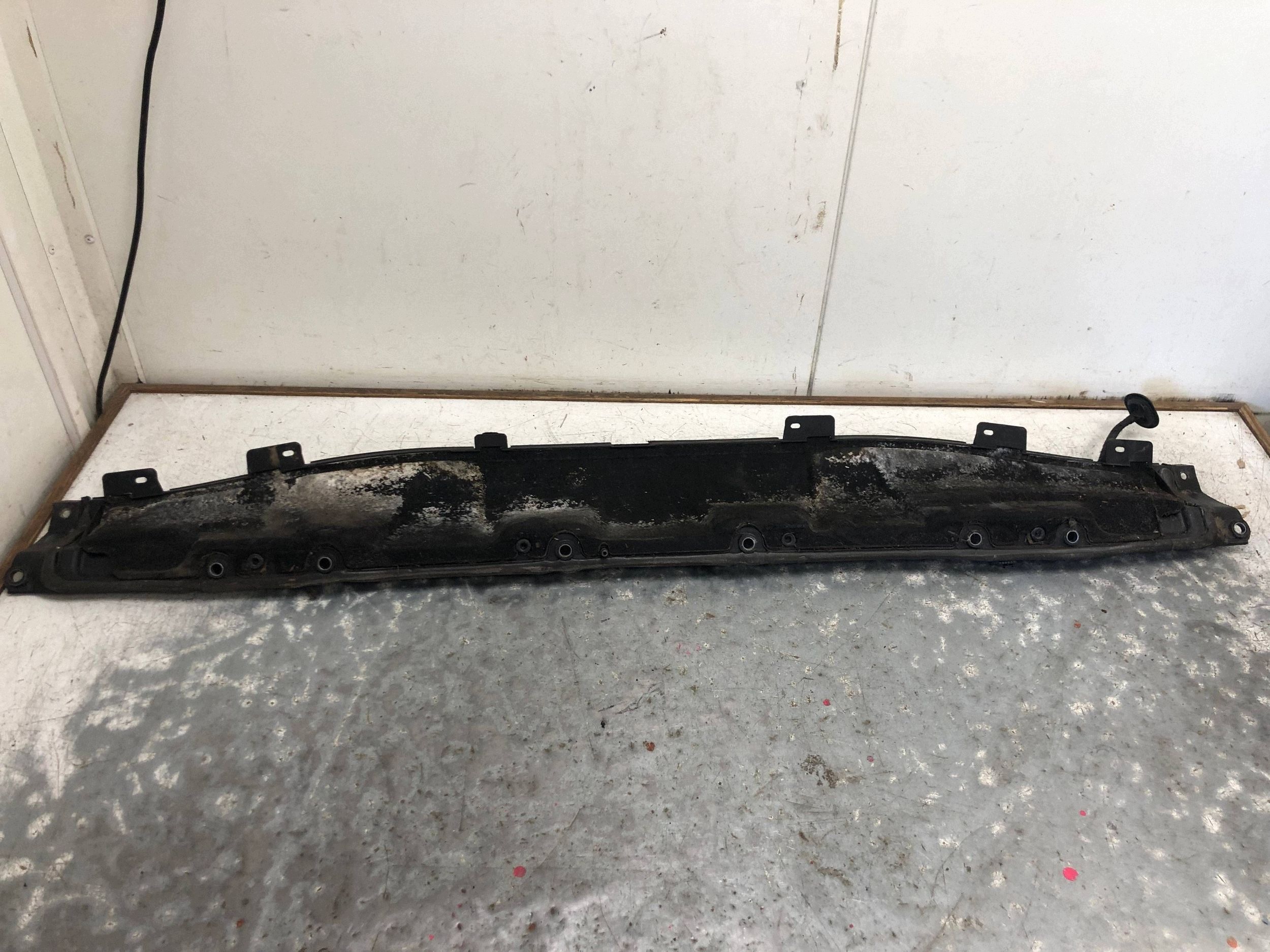 torpedo lower RENAULT MEGANE III 668101847R