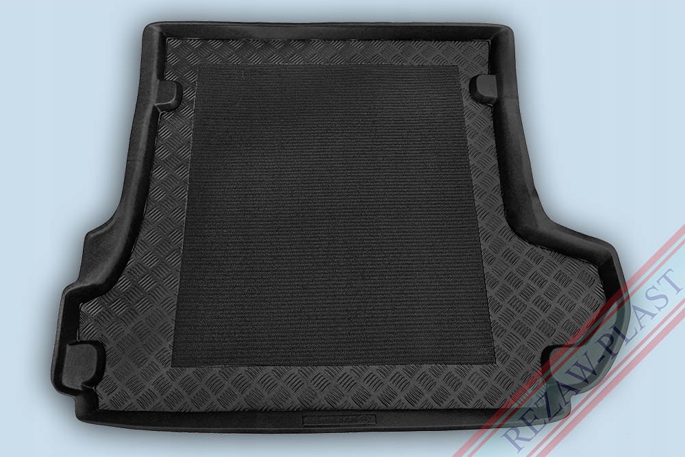 Килимок килимок до багажника Toyota Land Cruiser 90