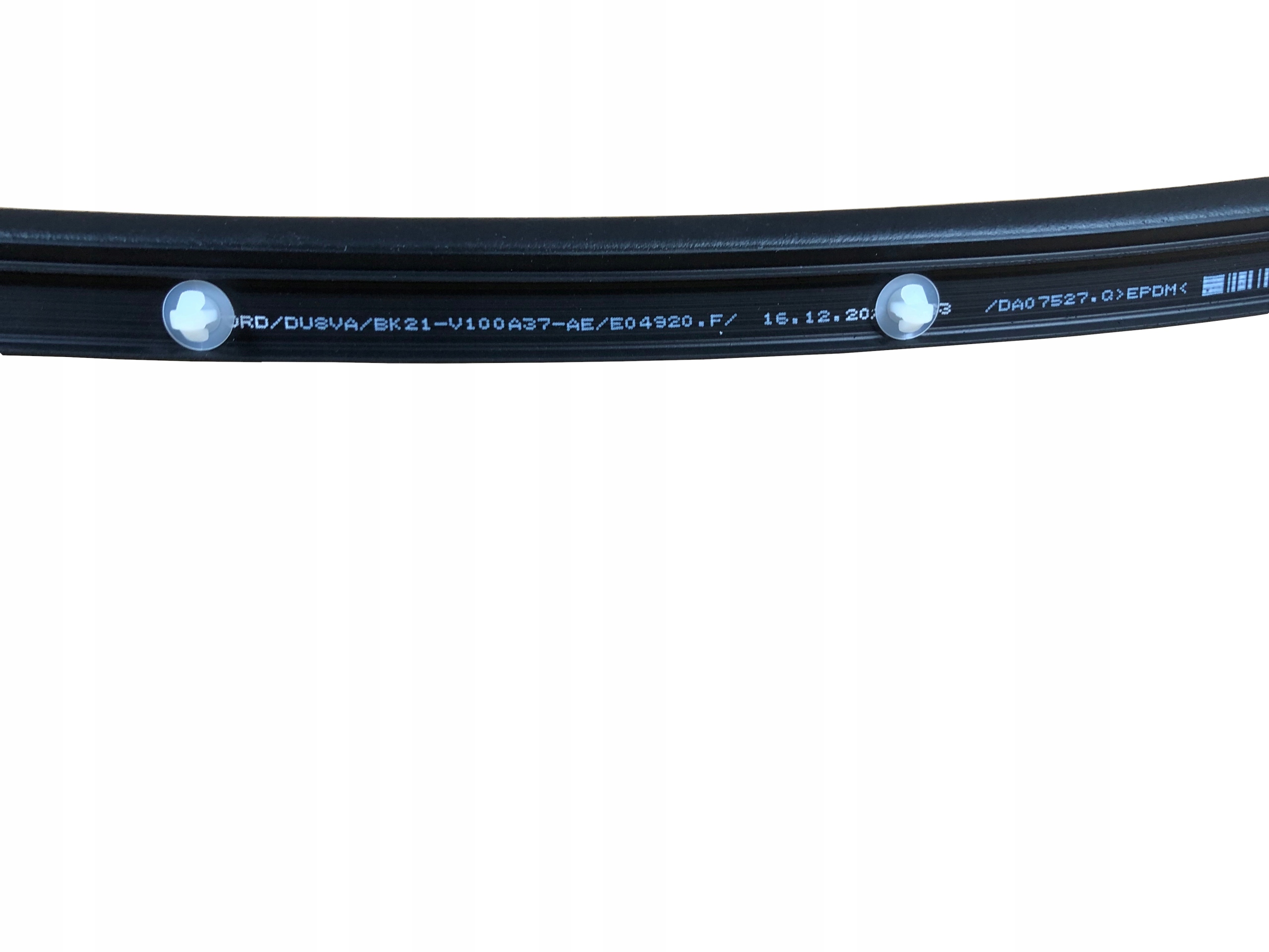 USZCZELKA PROGU DRZWI LH FORD TOURNEO CUSTOM Producent części Ford OE