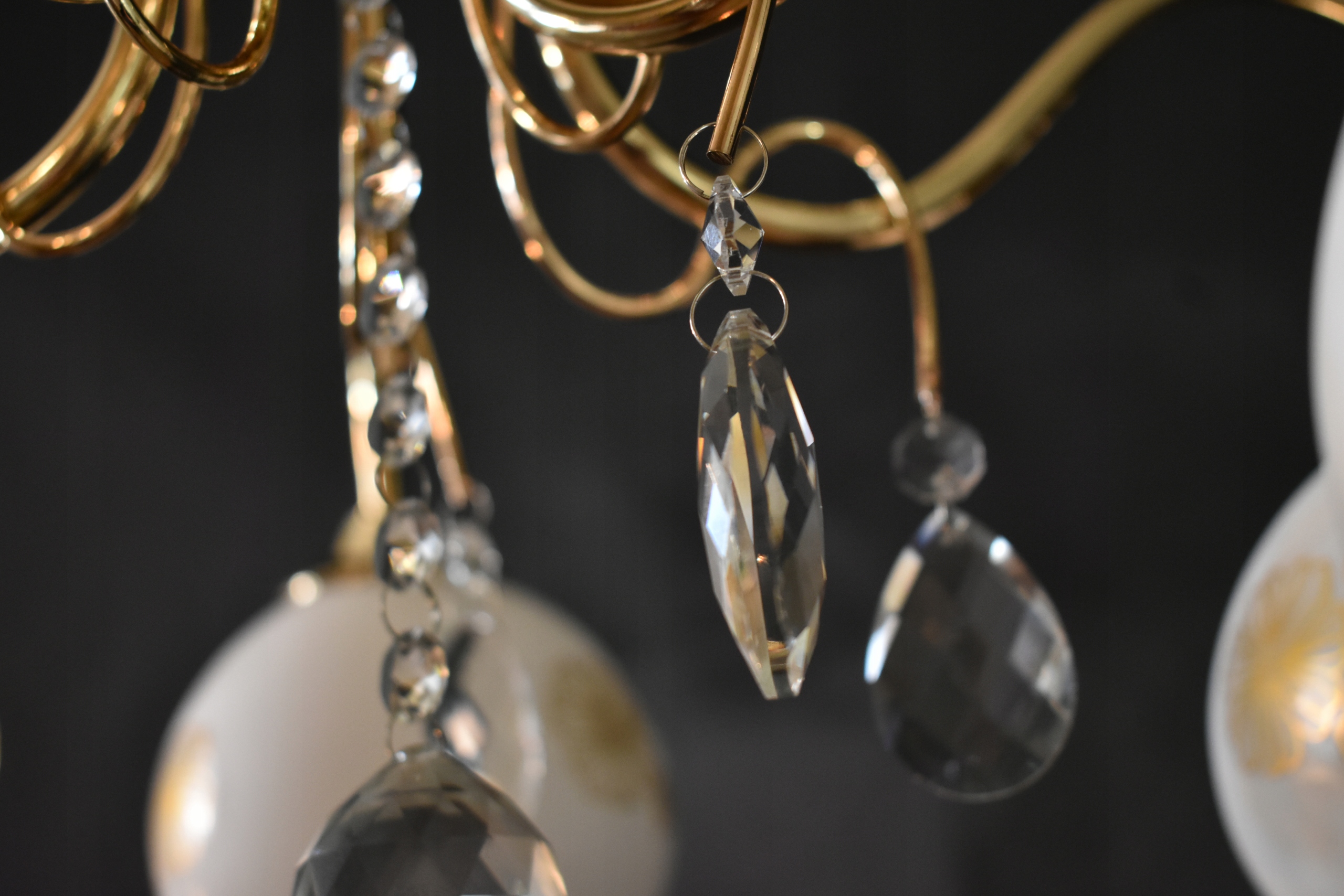 LAMPA KLASYCZNA PLAFON ZŁOTO KLOSZE BIAŁE Kod producenta 28150-5