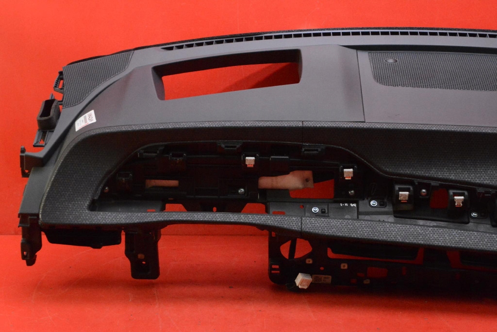 dashboard instrument panel console cockpit airbag EU KIA EV6 21