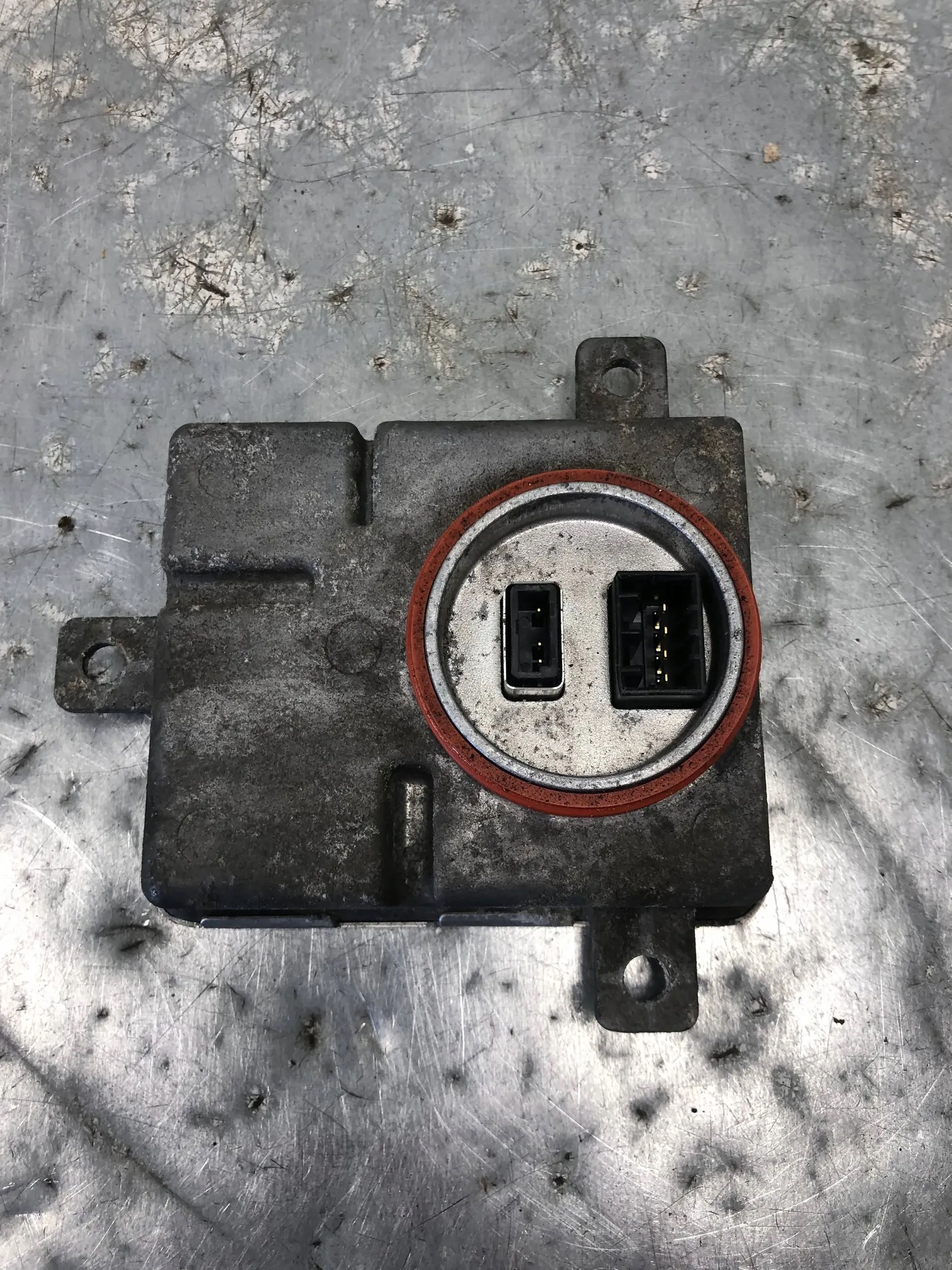 Конвертер Ксенон Audi A4 B8 8K0941597