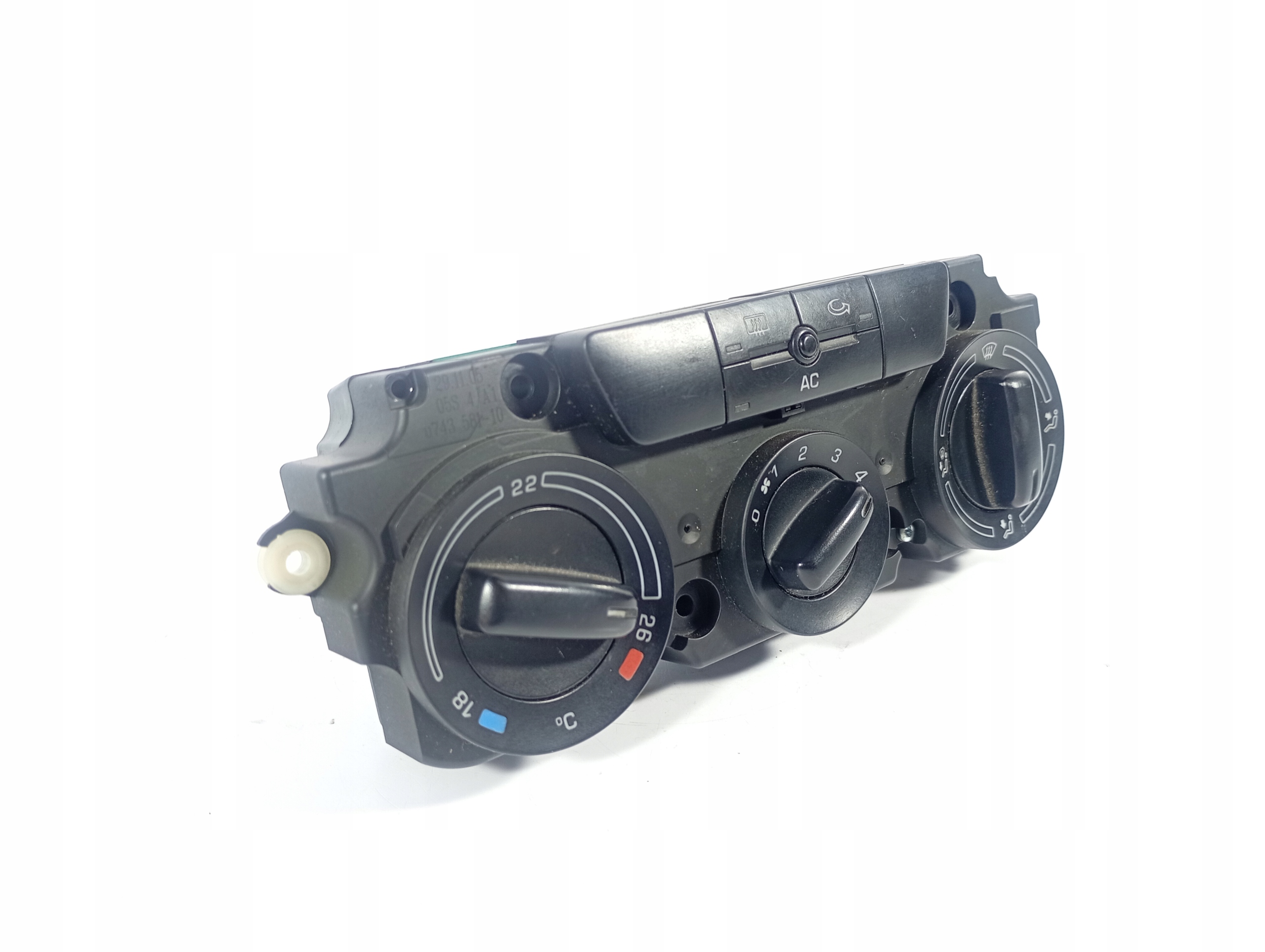 Skoda Octavia II 2 04-13 switch switch PANEL air conditioning devices OE 1Z08200470