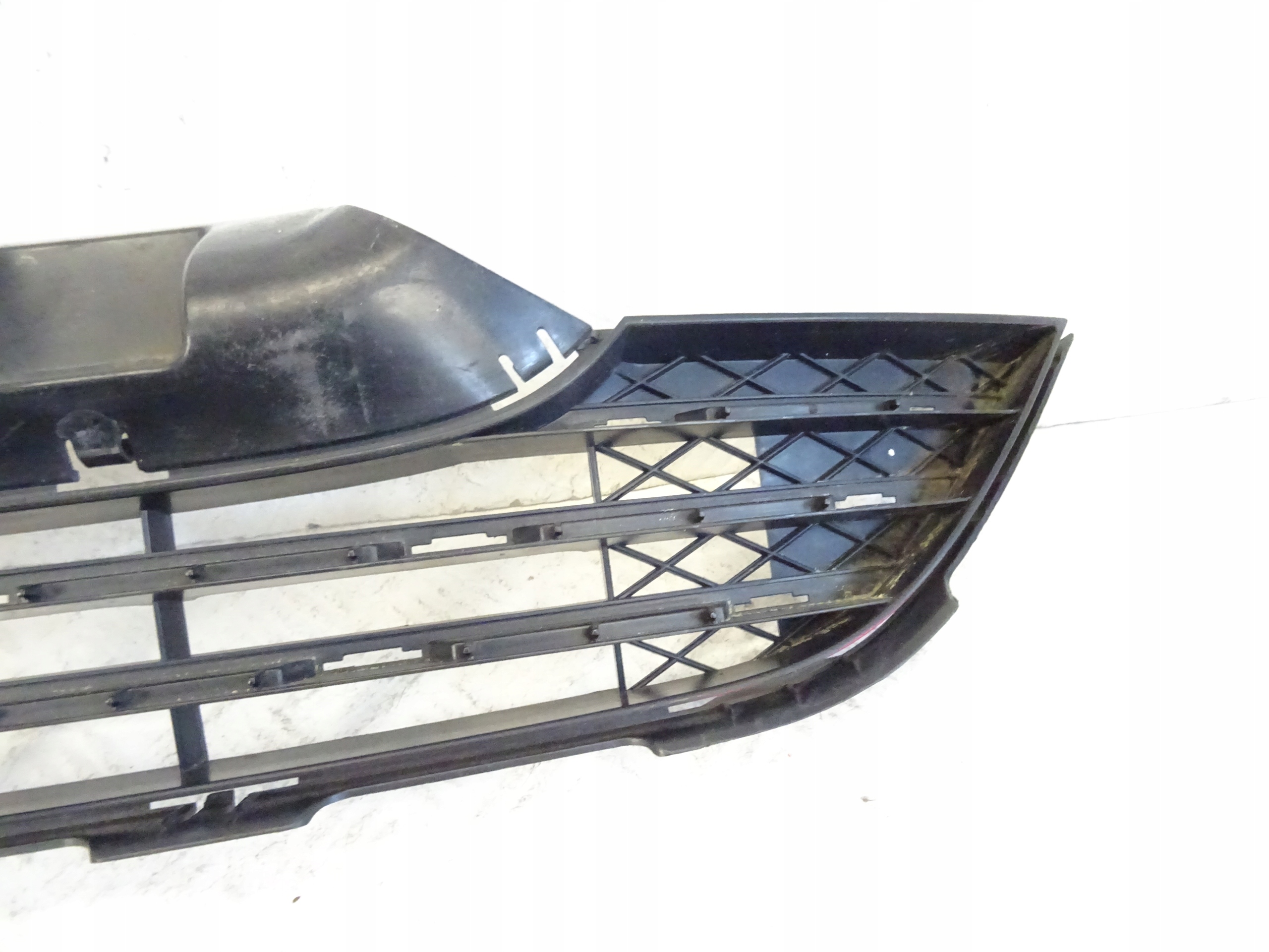 grid of a bumper front front HONDA CRV III 71121-SWW-G0