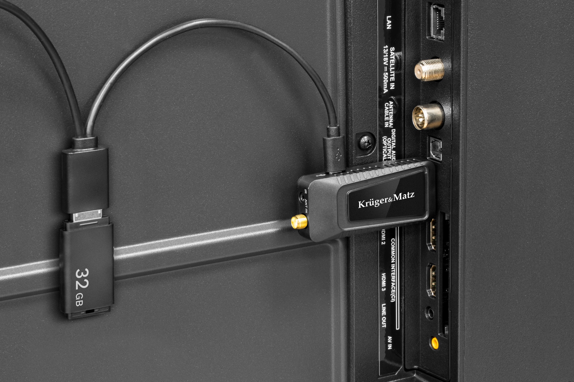 Tuner DVB-T2 KrugerMatz H.265 HEVC dekoder do HDMI Głębokość produktu 1.3 cm