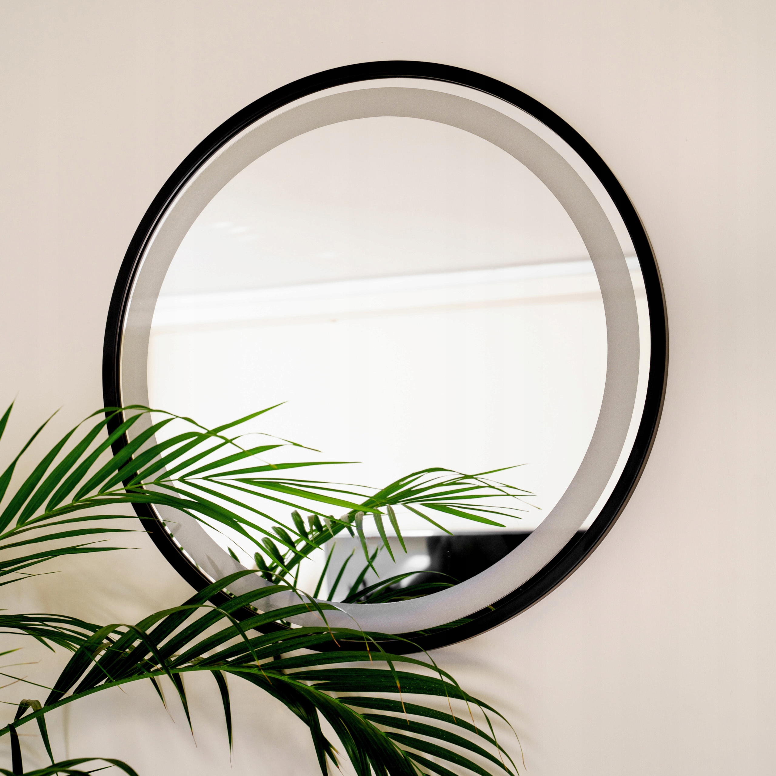 ŁAZIENKOWE LUSTRO LED Z OŚWIETLENIEM W RAMIE LOFT Kod producenta 5904610016459