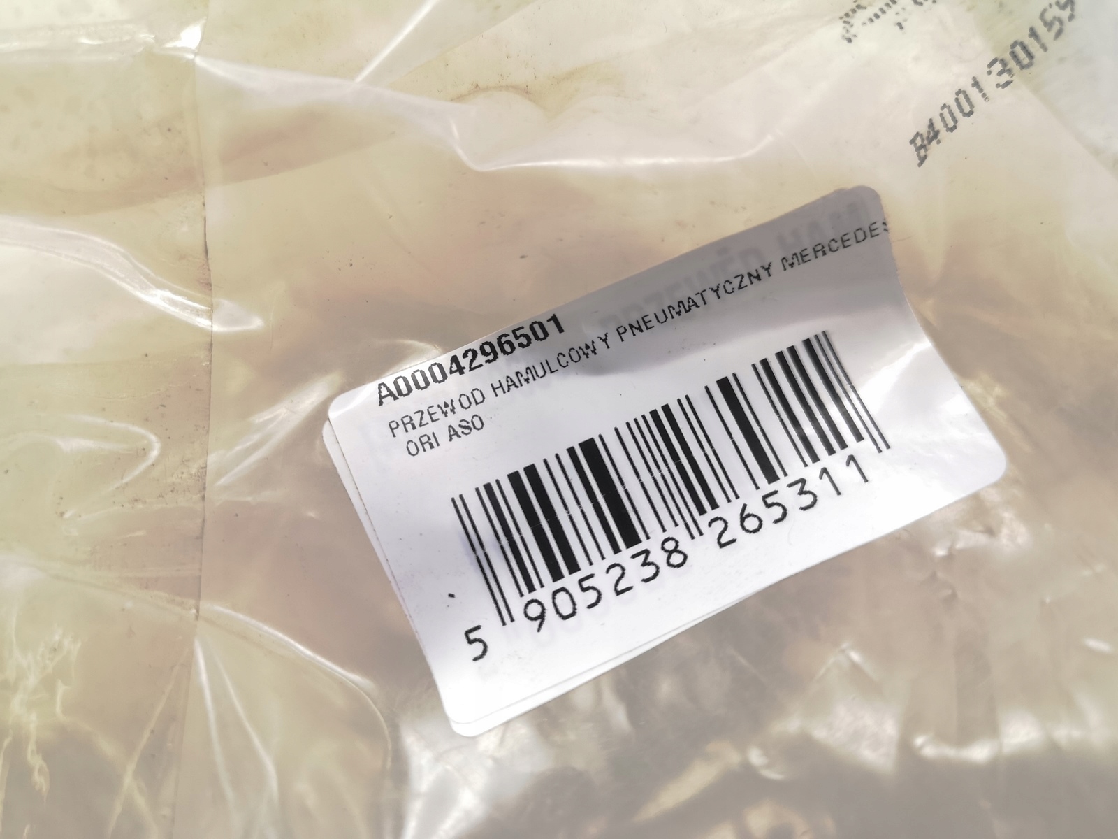 PRZEWÓD SPIRALA PNEUMATYCZNA MERCEDES ACTROS MP4 2551 NOWA ORG A0004296501 Typ samochodu Samochody osobowe