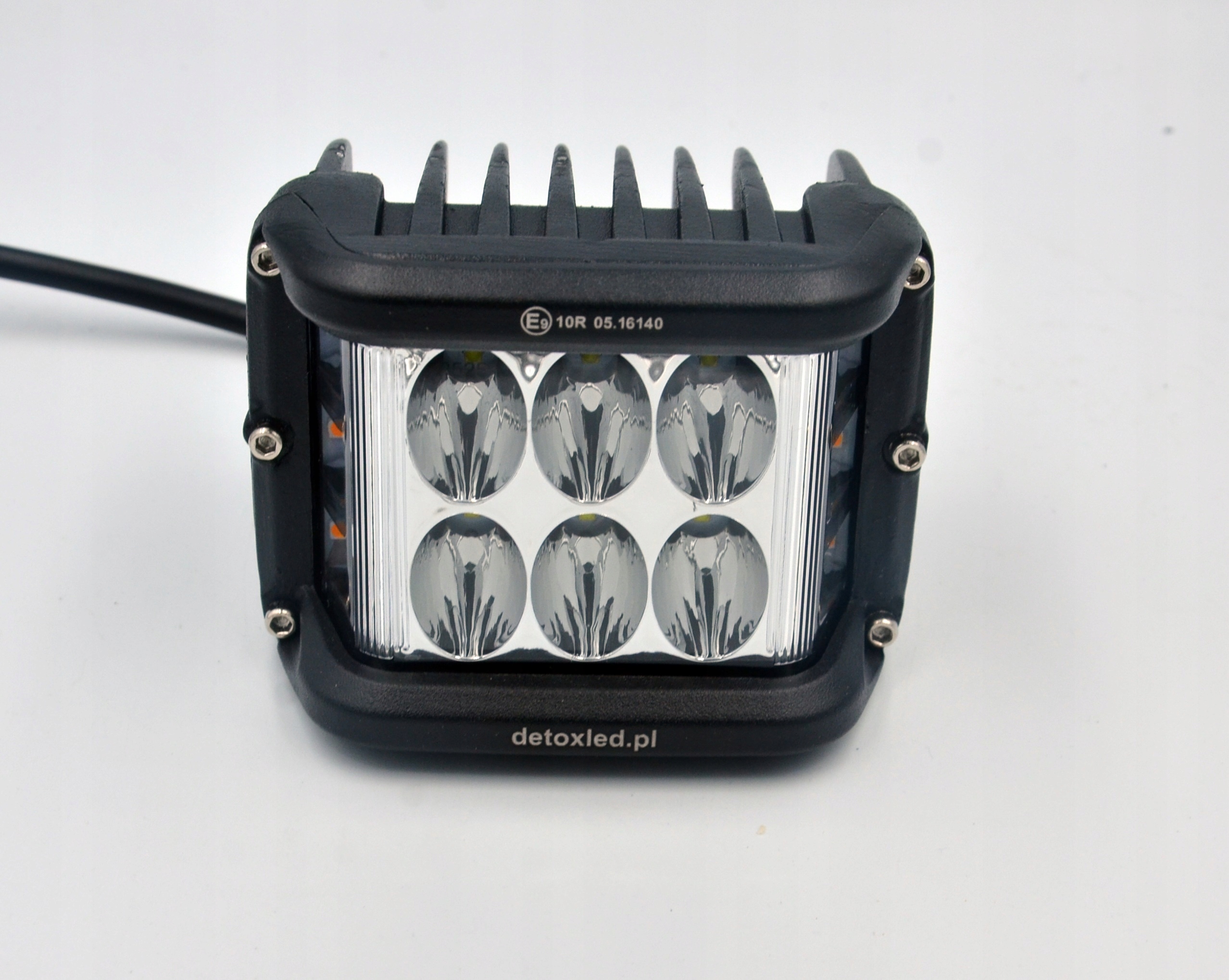 Lampa robocza led stroboskop pomaranczowy 15W Weight with packaging 3 kg