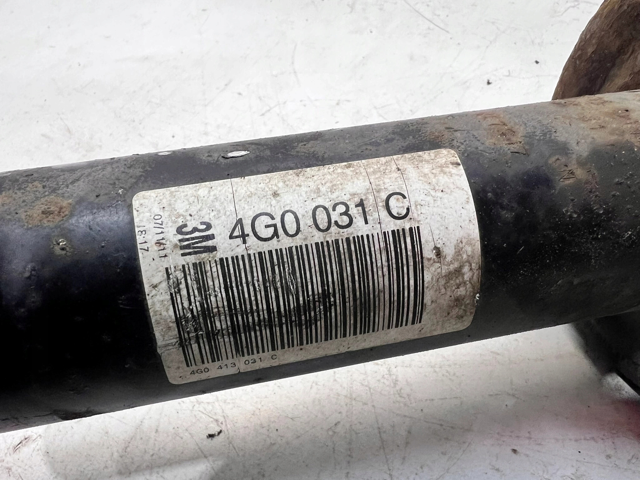 shock absorber right AUDI A6 C7 A7 4G0413031C