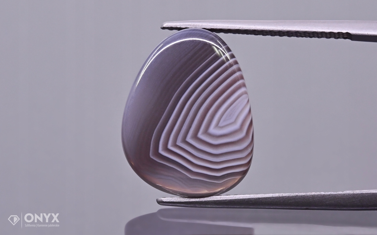 Achát Botswana konvexní nepravidelná dlažba 17x13 mm