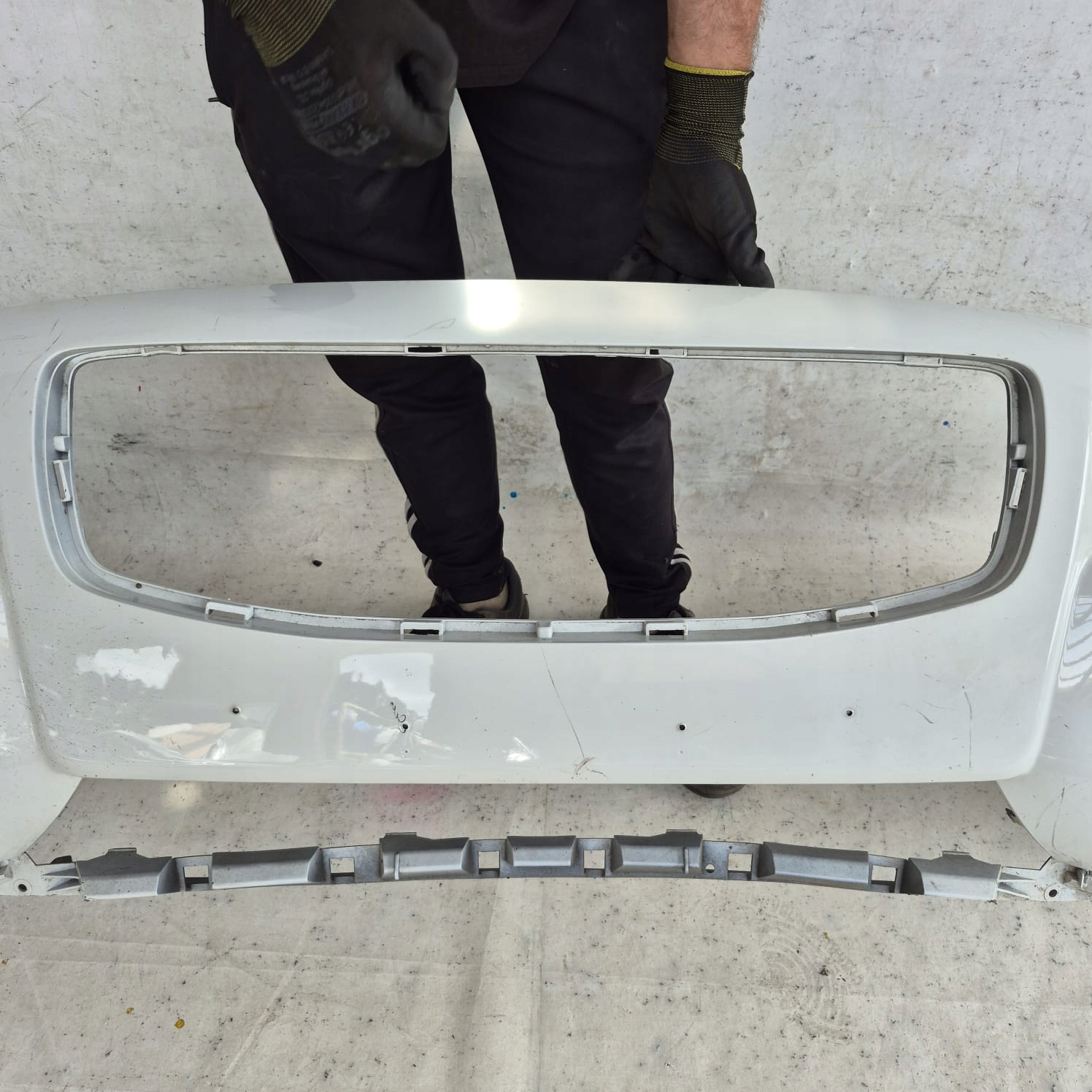 VOLVO XC70 II 2 07-16 bumper front front washer