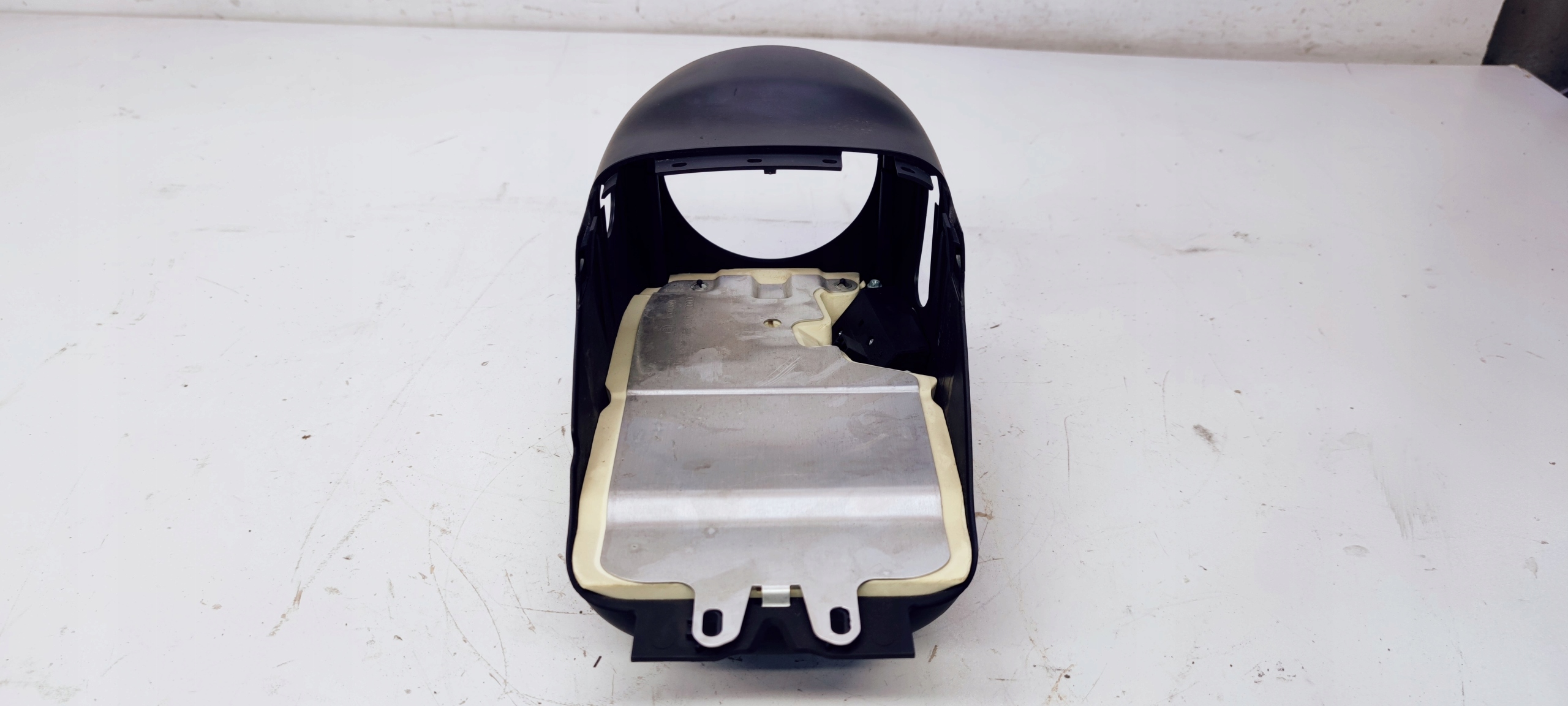 OSŁONA KOLUMNY KIEROWNICY AUDI Q7 4L0953512C Producent części Audi OE