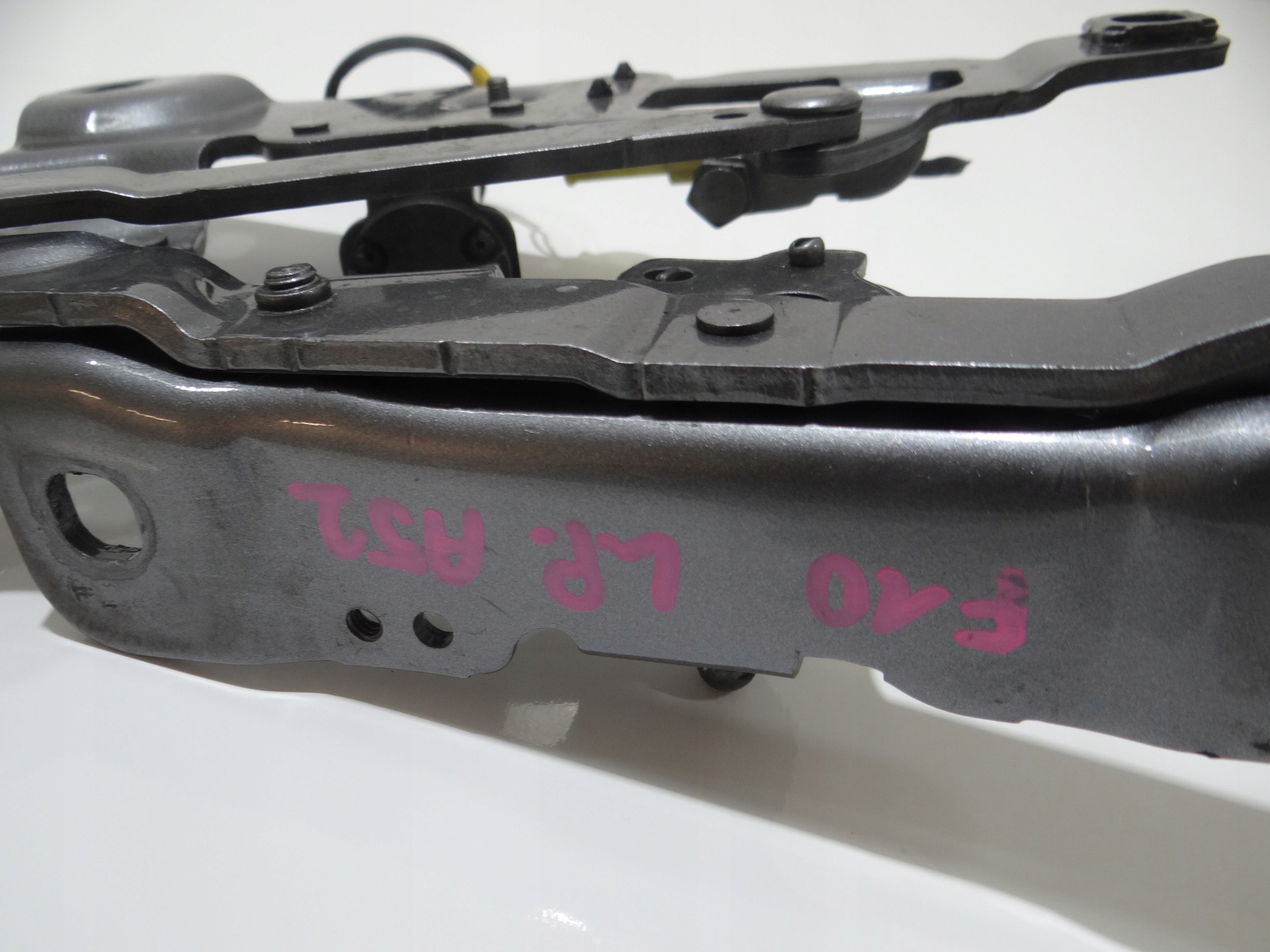 hinge bonnets NABOJ left A52 BMW F10 7249887