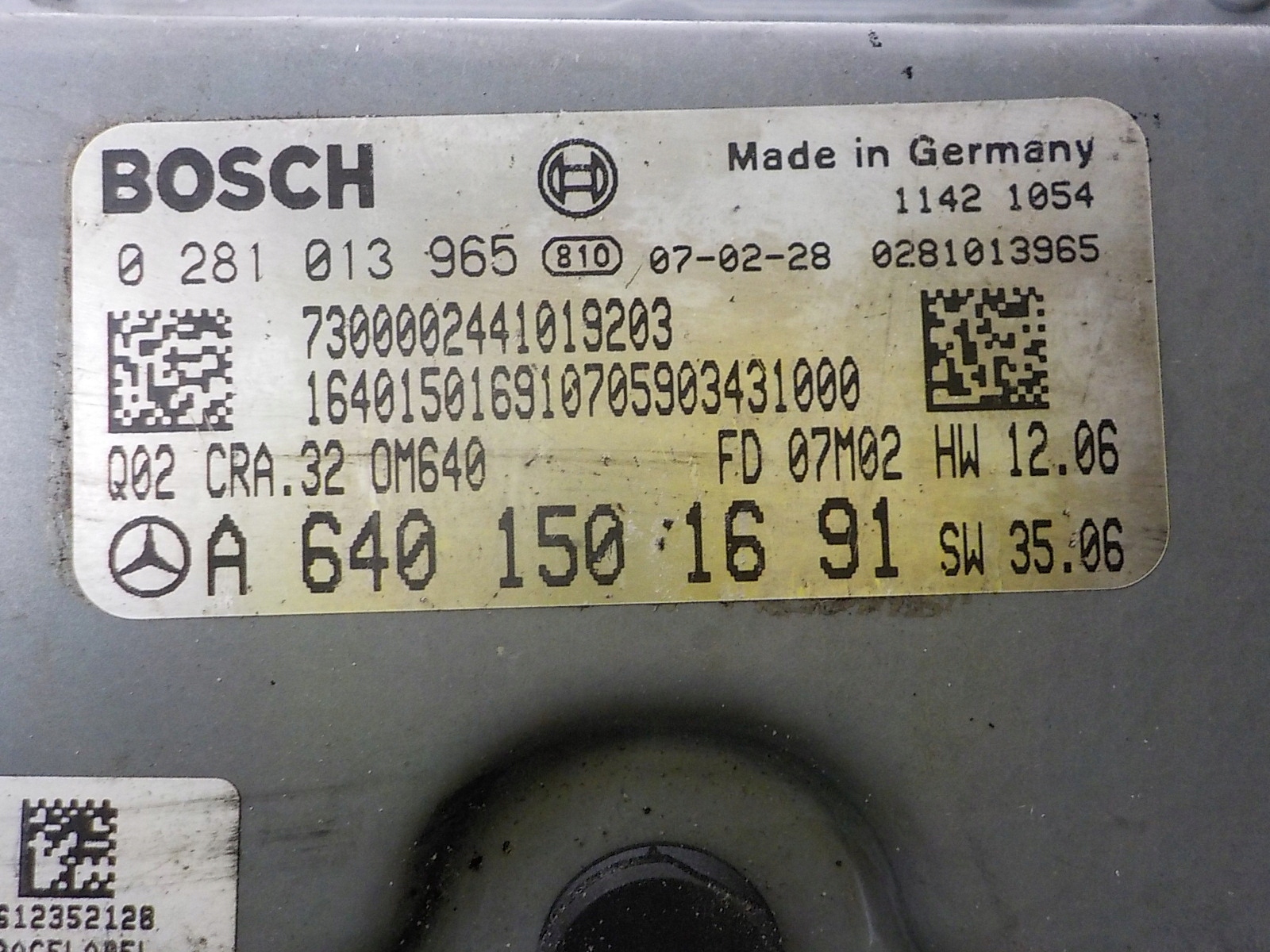 MERCEDES computer control unit 0281013965 A6401501691