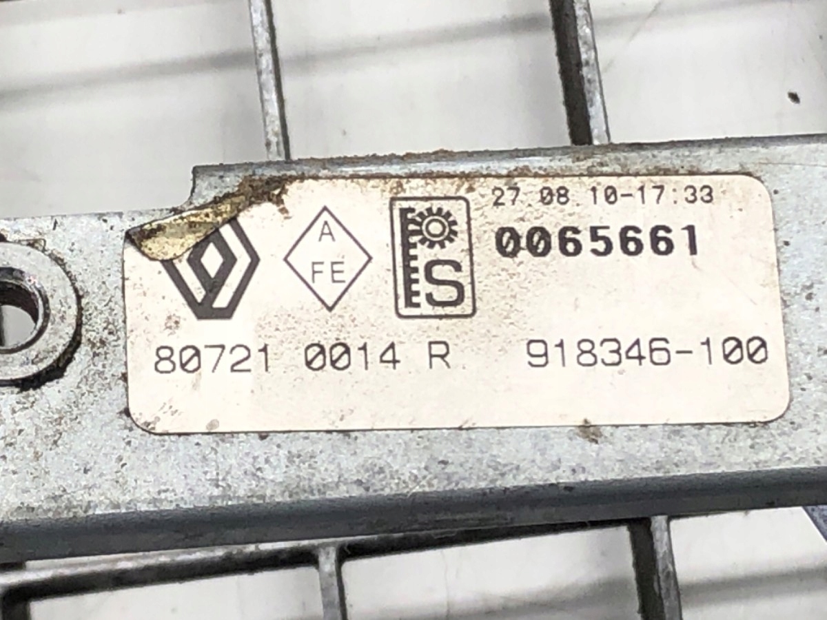 PODNOŚNIK SZYBY LEWY PRZÓD RENAULT FLUENCE 807310699R Sedan/Limuzyna Typ samochodu Samochody osobowe